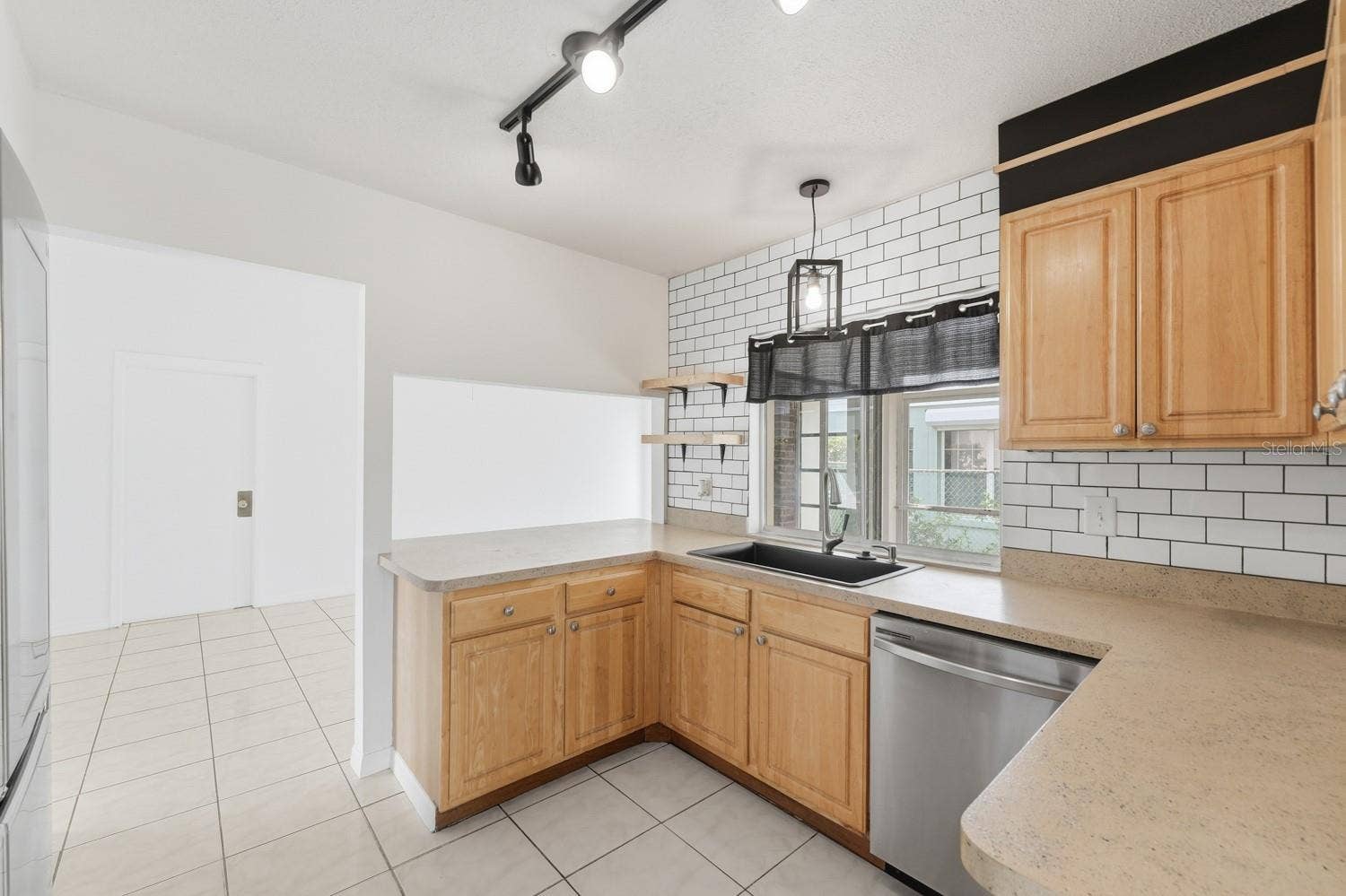 39 CHIP COURT, Kissimmee, FL 34759 39 CHIP COURT, Kissimmee, FL 34759