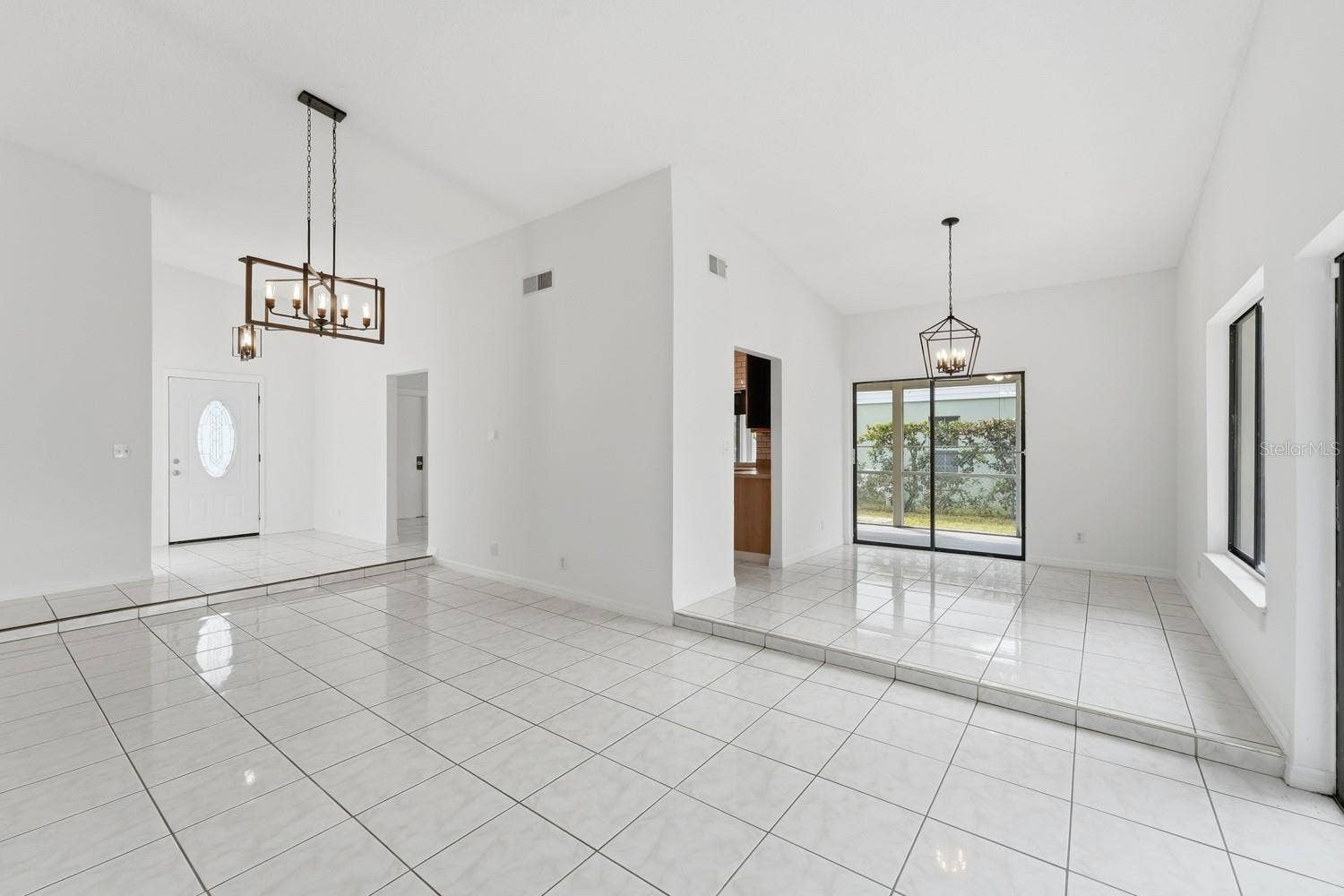 39 CHIP COURT, Kissimmee, FL 34759 39 CHIP COURT, Kissimmee, FL 34759