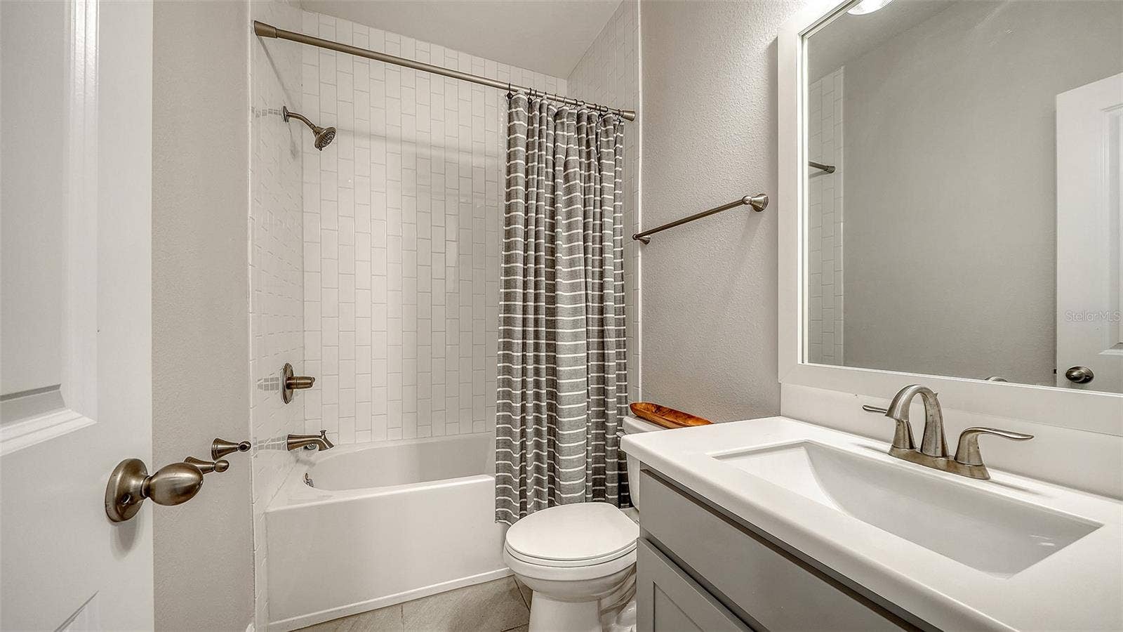 2531 FIREFLAG LANE, Sarasota, FL 34232 2531 FIREFLAG LANE, Sarasota, FL 34232