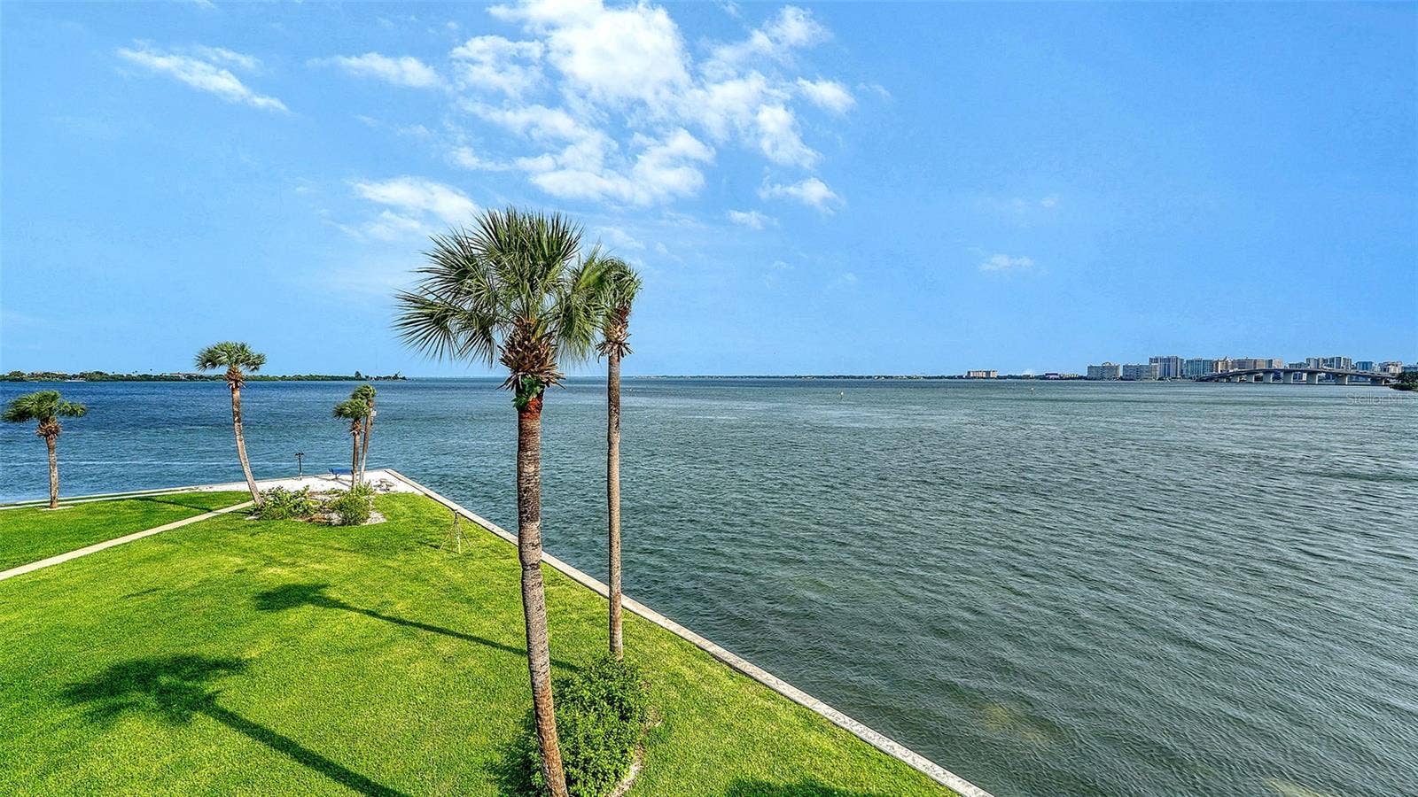 777 JOHN RINGLING BOULEVARD, #36, Sarasota, FL 34236