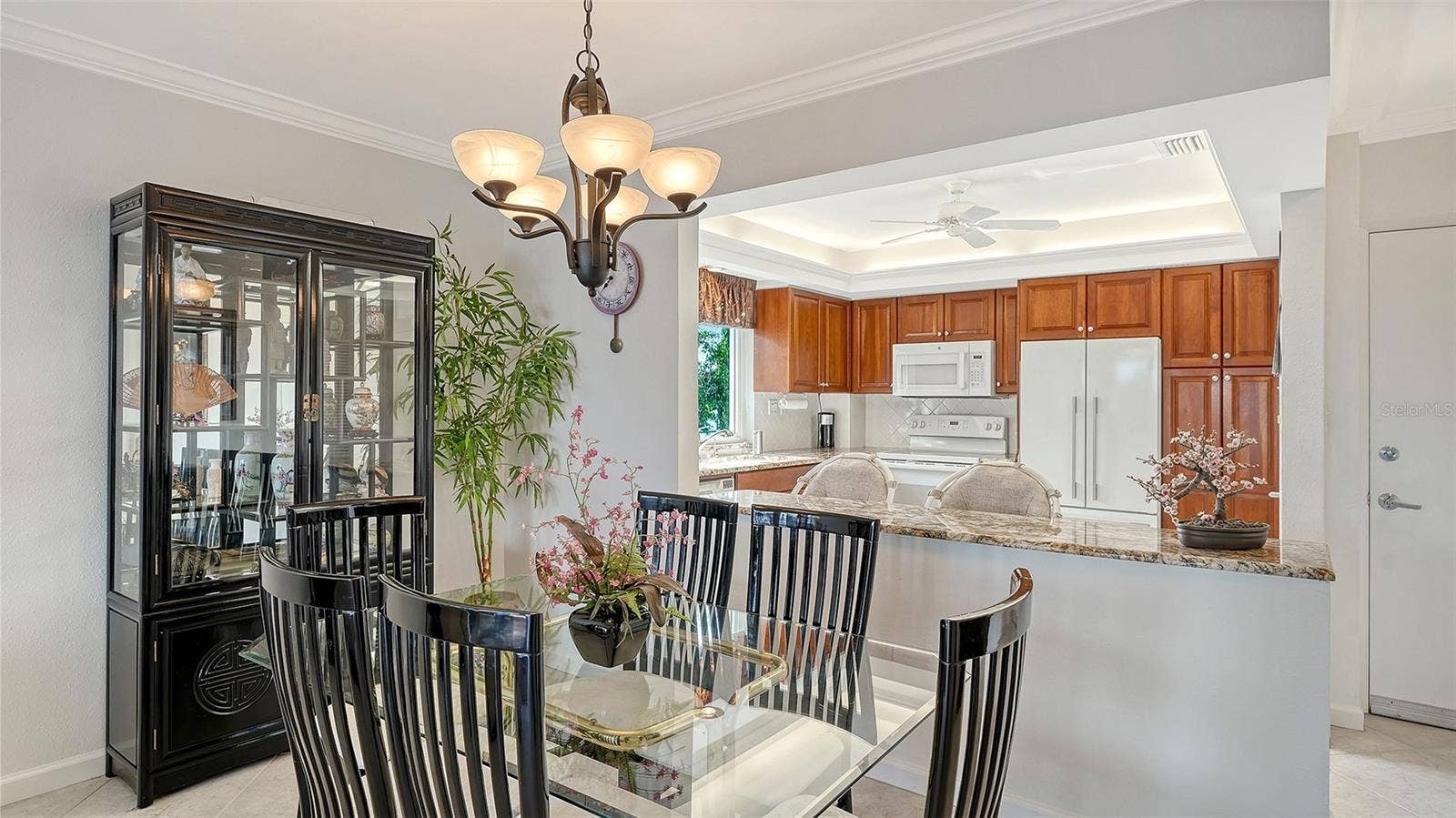 777 JOHN RINGLING BOULEVARD, #36, Sarasota, FL 34236