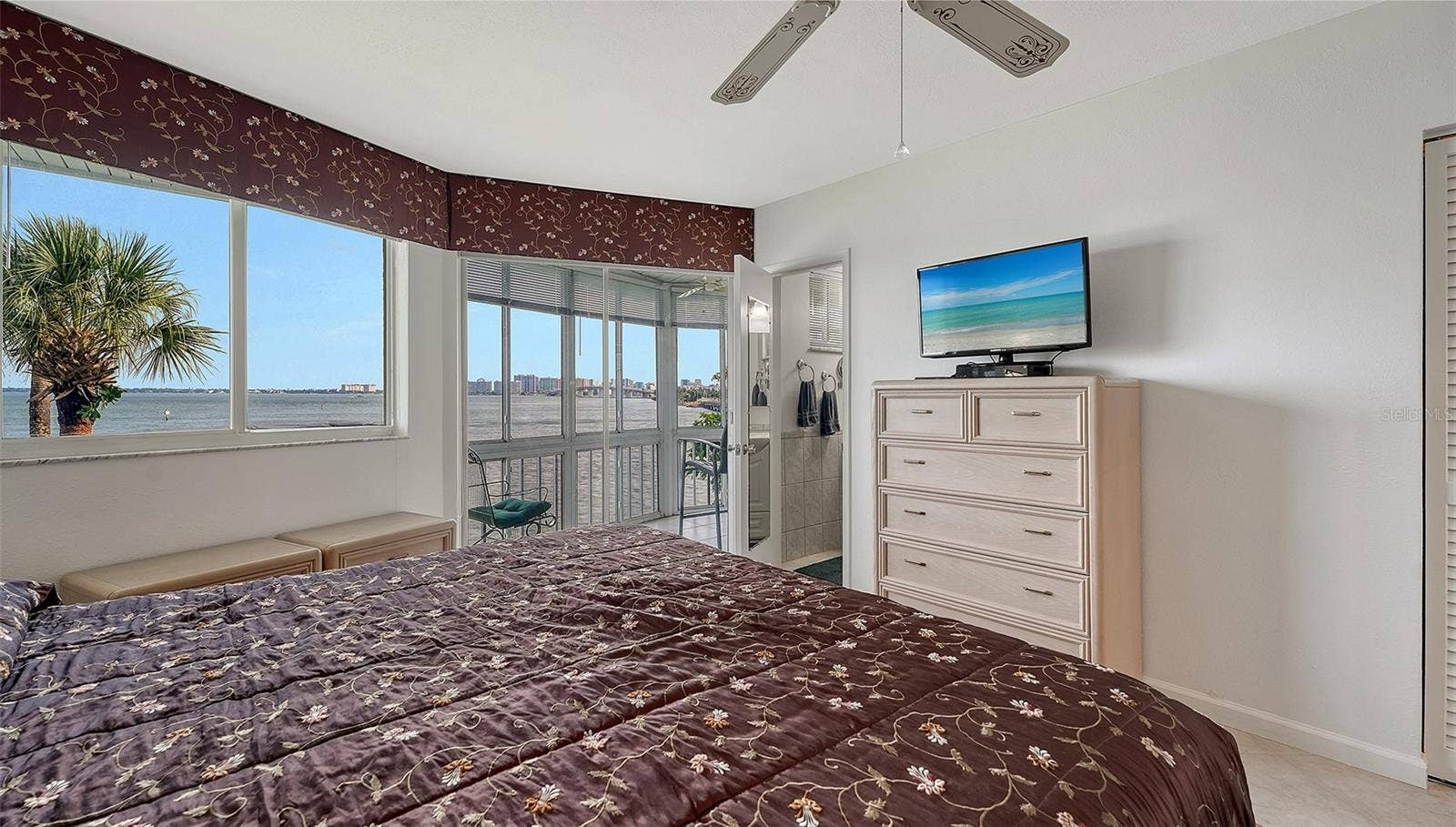 777 JOHN RINGLING BOULEVARD, #36, Sarasota, FL 34236