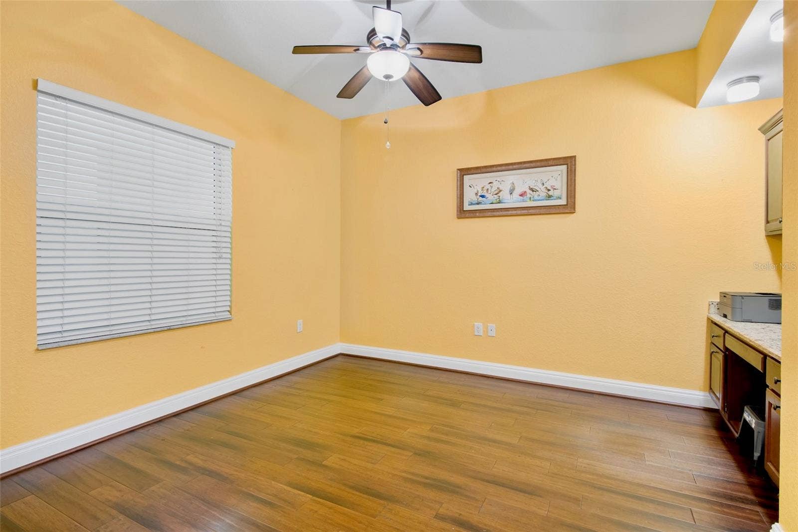 2825 TERRA CEIA BAY BOULEVARD, #1402, Palmetto, FL 34221 Office with built-in desk.