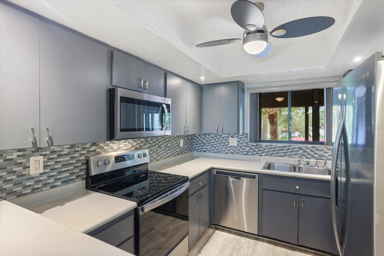 3500 EL CONQUISTADOR PARKWAY, #242, Bradenton, FL 34210