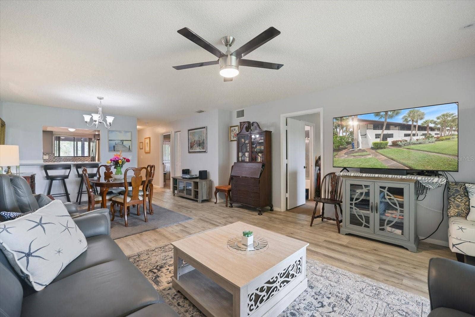 3500 EL CONQUISTADOR PARKWAY, #242, Bradenton, FL 34210