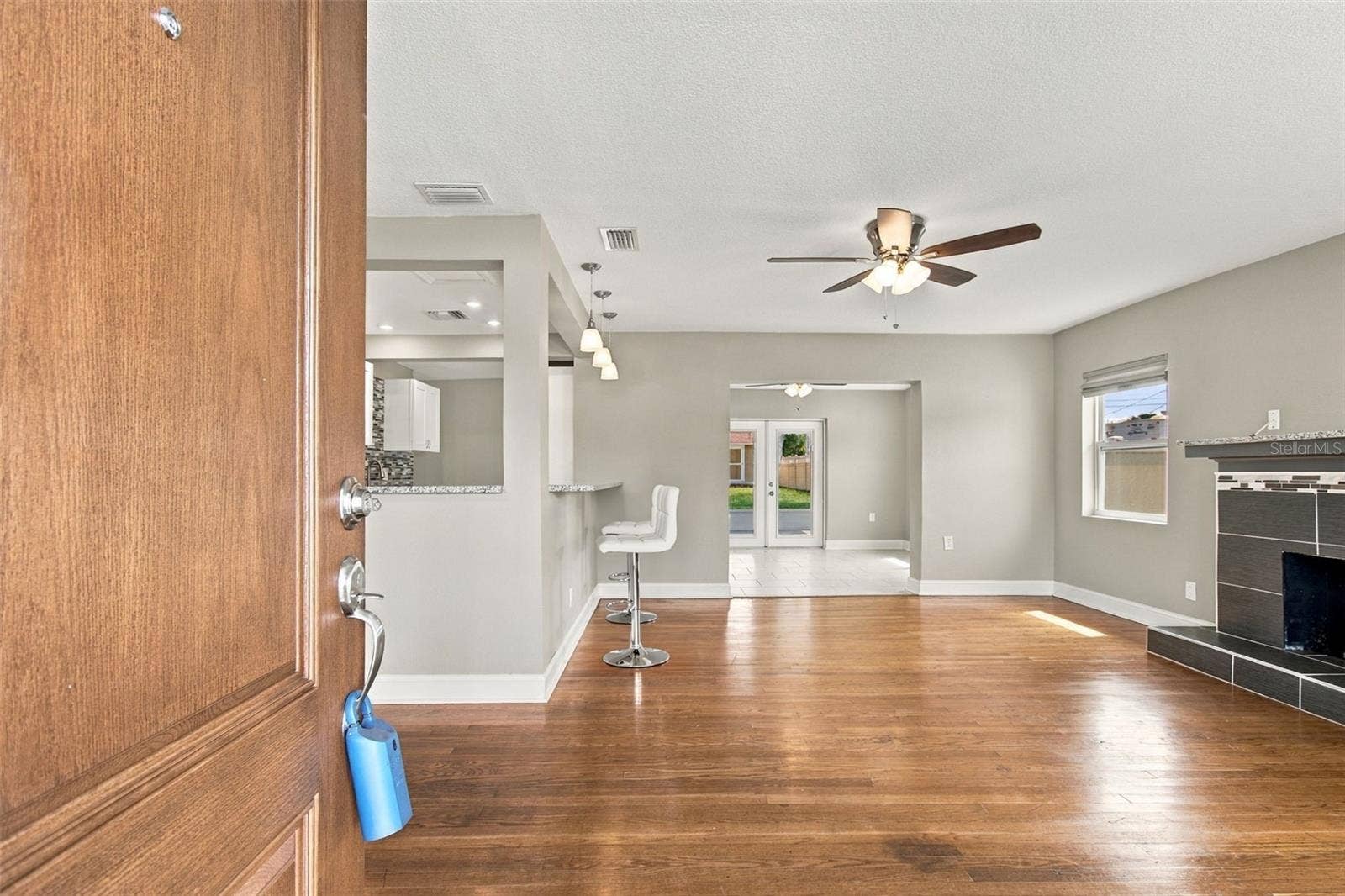 5441 113TH STREET, Seminole, FL 33772 5441 113TH STREET, Seminole, FL 33772