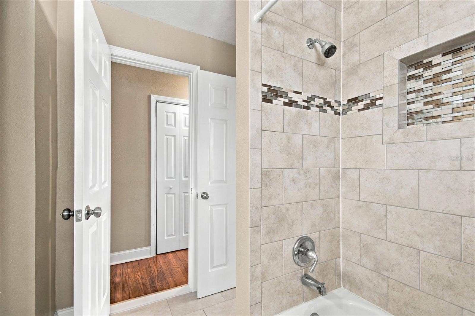 5441 113TH STREET, Seminole, FL 33772 5441 113TH STREET, Seminole, FL 33772