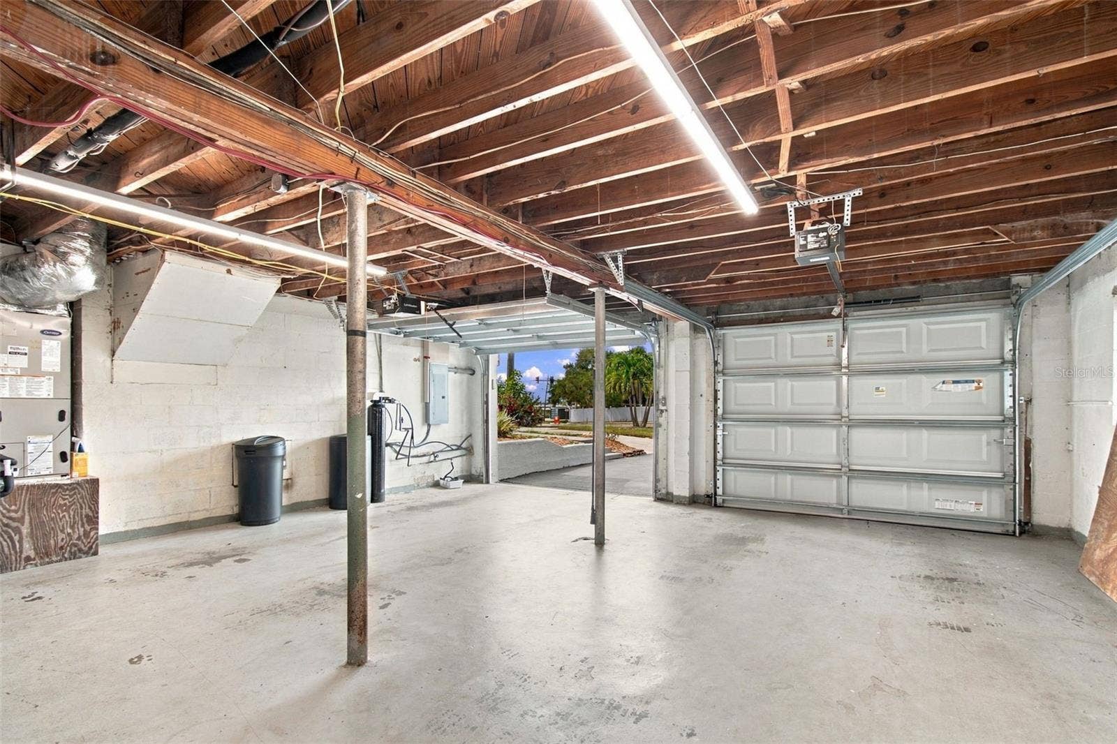 5441 113TH STREET, Seminole, FL 33772 5441 113TH STREET, Seminole, FL 33772