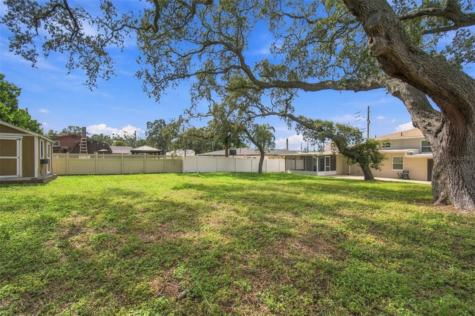 5441 113TH STREET, Seminole, FL 33772 5441 113TH STREET, Seminole, FL 33772