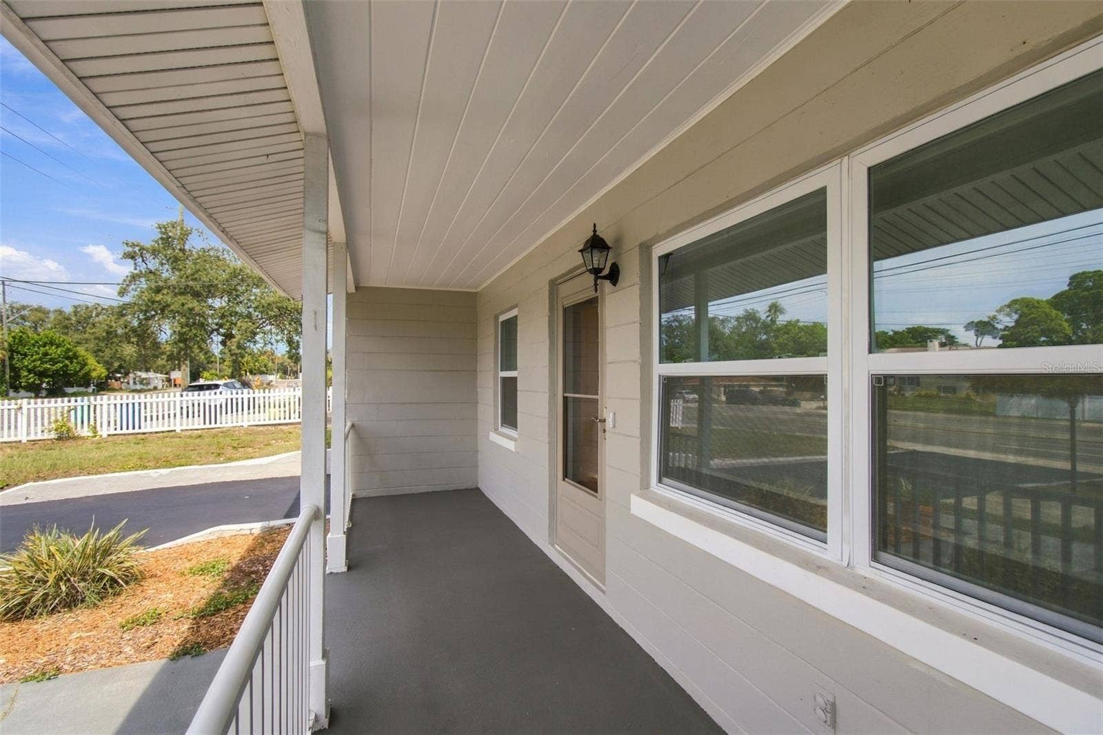5441 113TH STREET, Seminole, FL 33772 5441 113TH STREET, Seminole, FL 33772