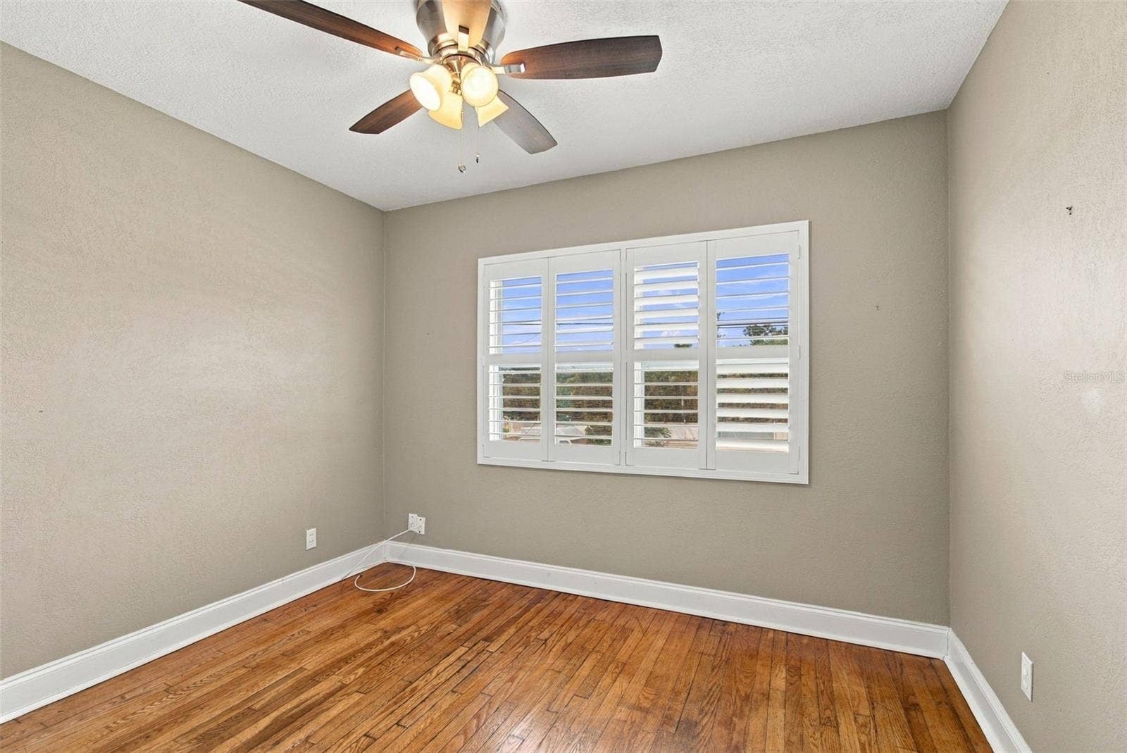 5441 113TH STREET, Seminole, FL 33772 5441 113TH STREET, Seminole, FL 33772