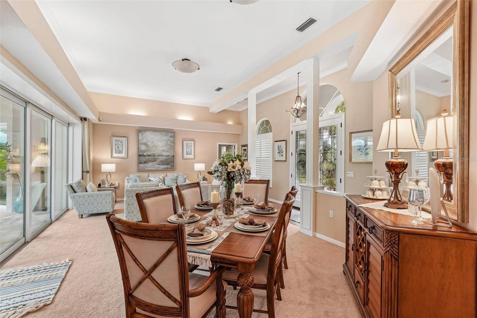 Spacious formal areas