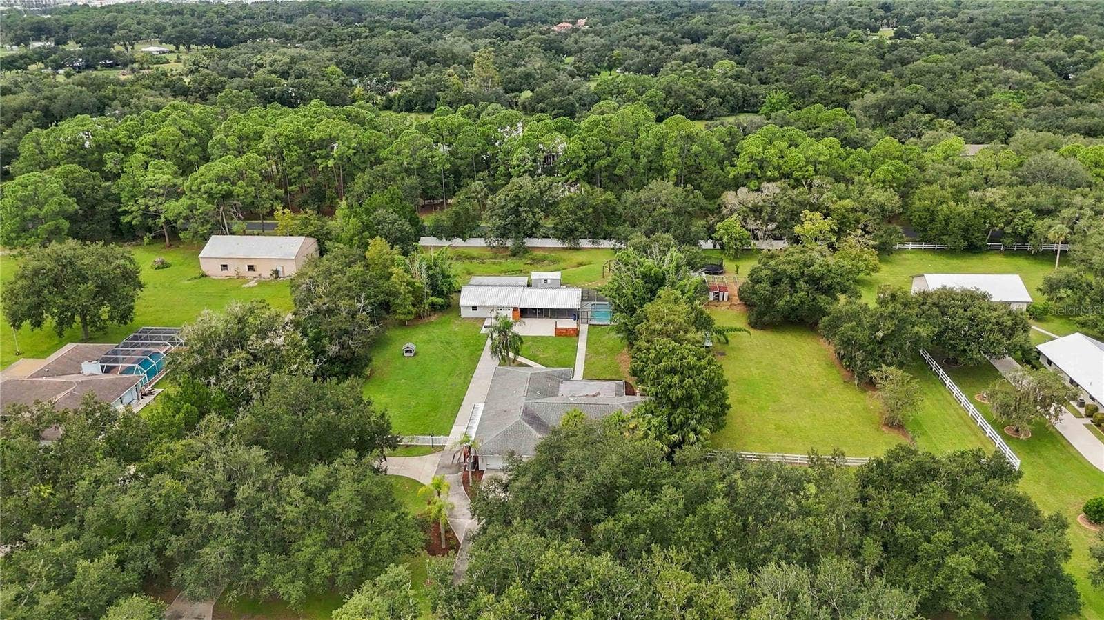 7402 CASTLE DRIVE, Sarasota, FL 34240 7402 CASTLE DRIVE, Sarasota, FL 34240