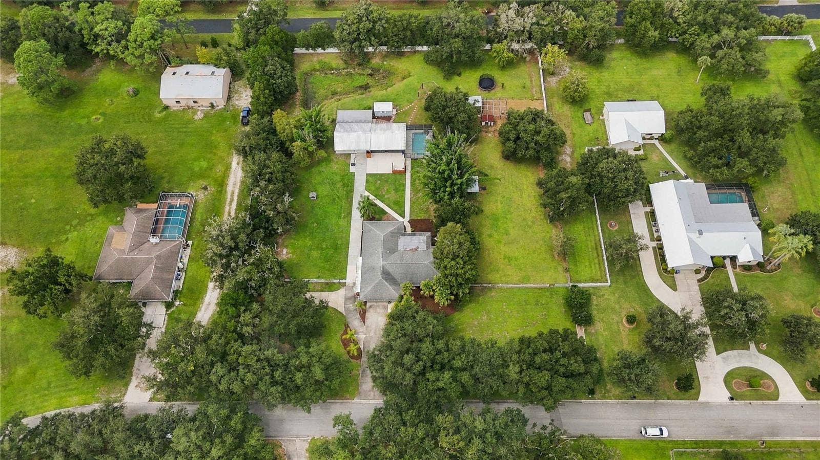 7402 CASTLE DRIVE, Sarasota, FL 34240 7402 CASTLE DRIVE, Sarasota, FL 34240