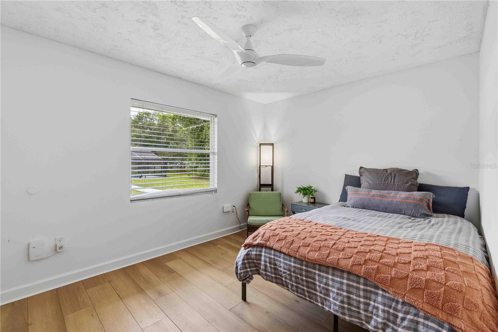 7402 CASTLE DRIVE, Sarasota, FL 34240 7402 CASTLE DRIVE, Sarasota, FL 34240