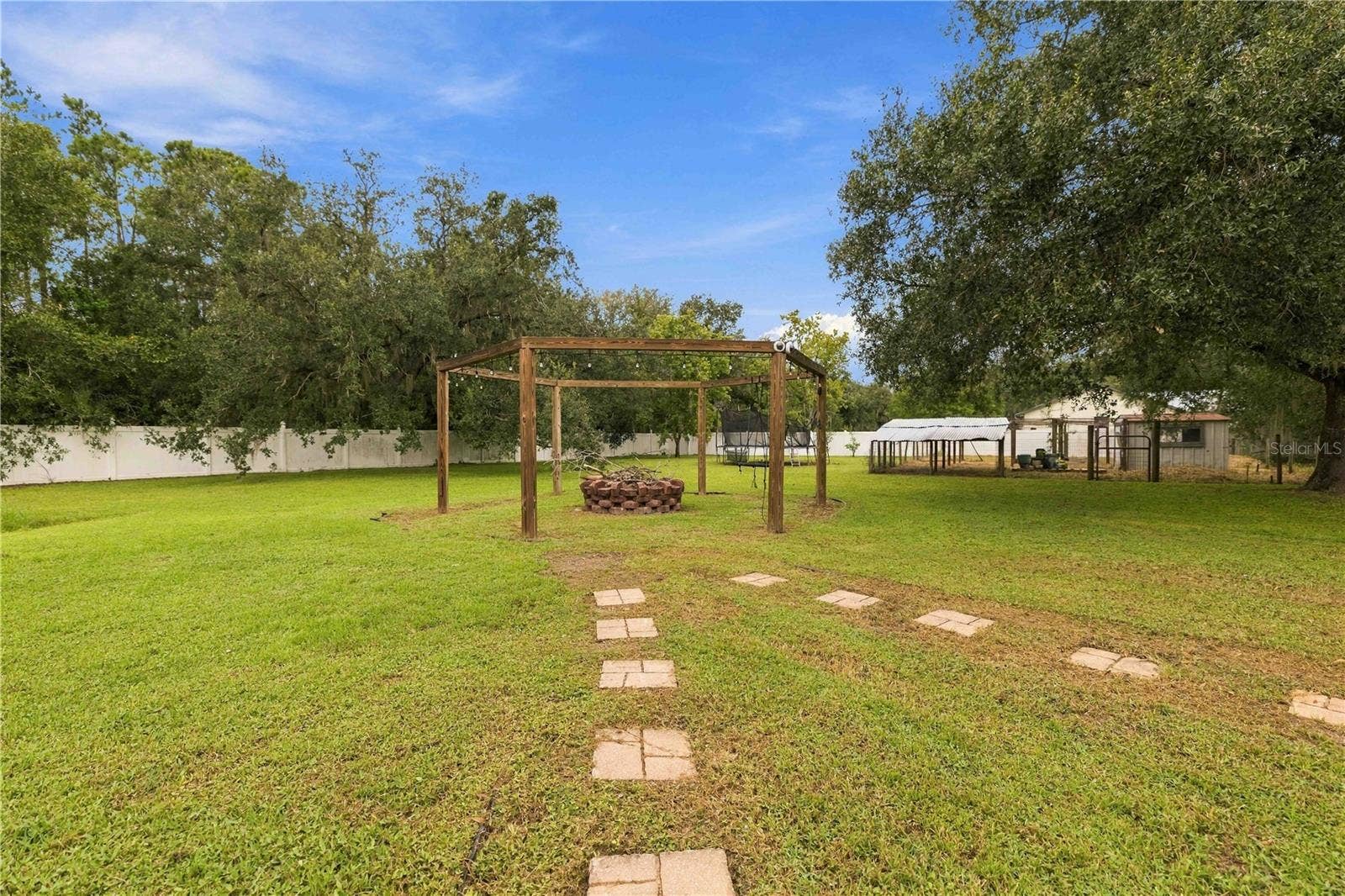7402 CASTLE DRIVE, Sarasota, FL 34240 7402 CASTLE DRIVE, Sarasota, FL 34240