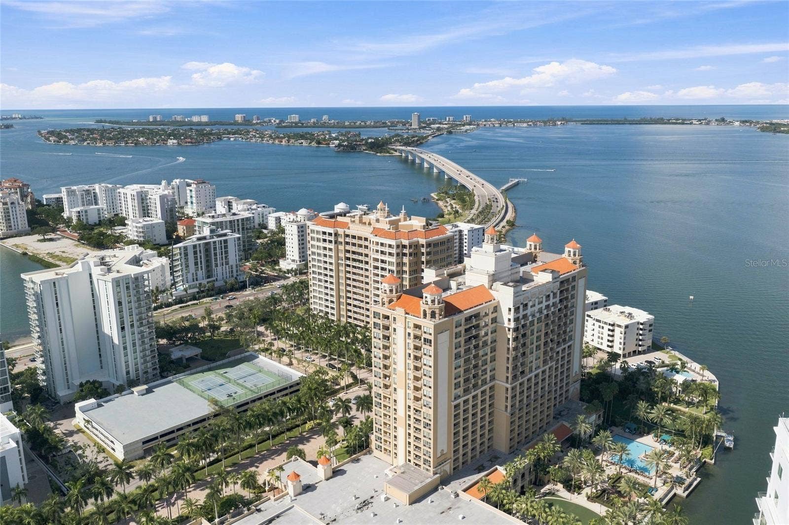 1111 RITZ CARLTON DRIVE, #1704, Sarasota, FL 34236 1111 RITZ CARLTON DRIVE, #1704, Sarasota, FL 34236