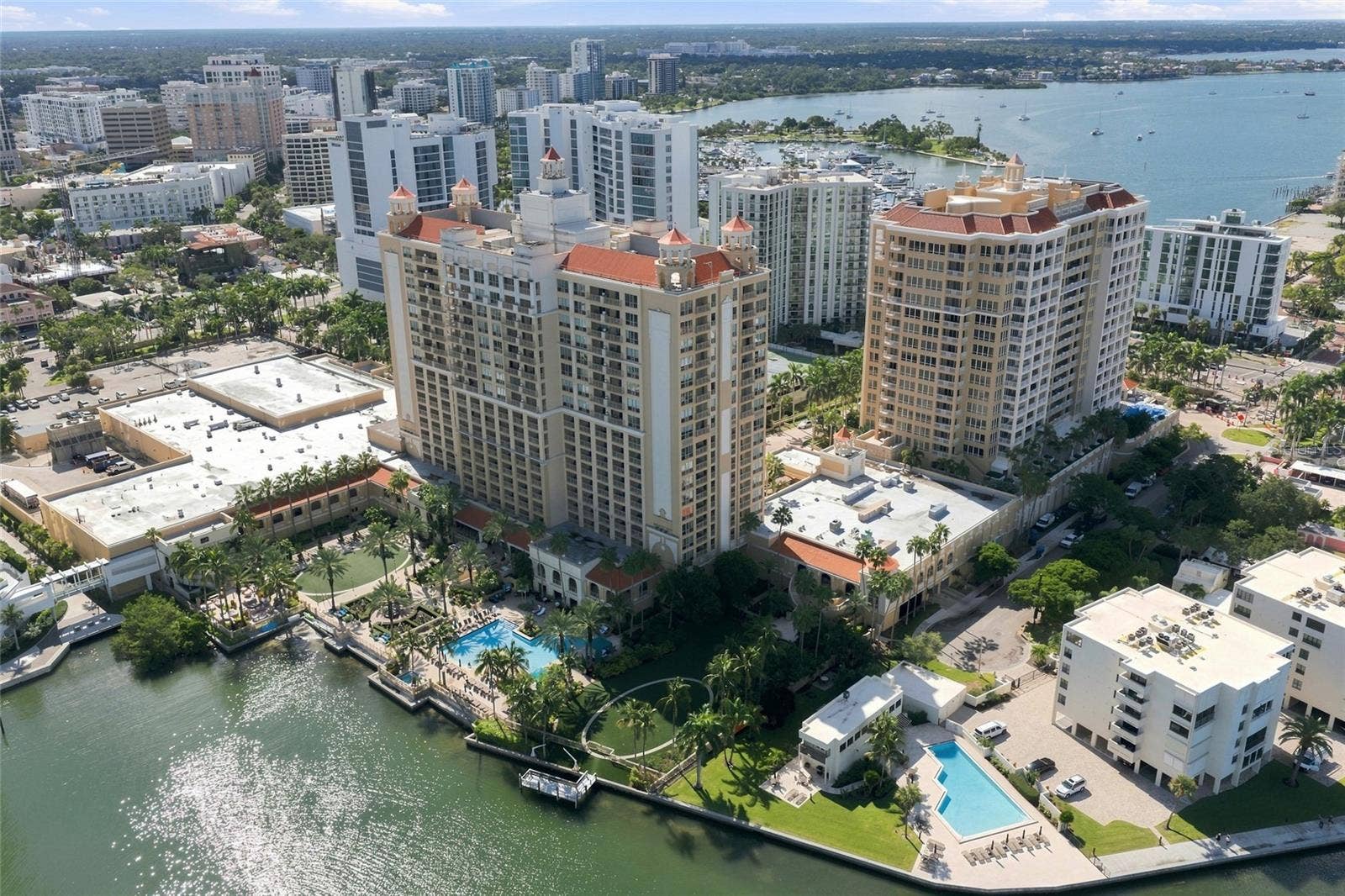 1111 RITZ CARLTON DRIVE, #1704, Sarasota, FL 34236 1111 RITZ CARLTON DRIVE, #1704, Sarasota, FL 34236