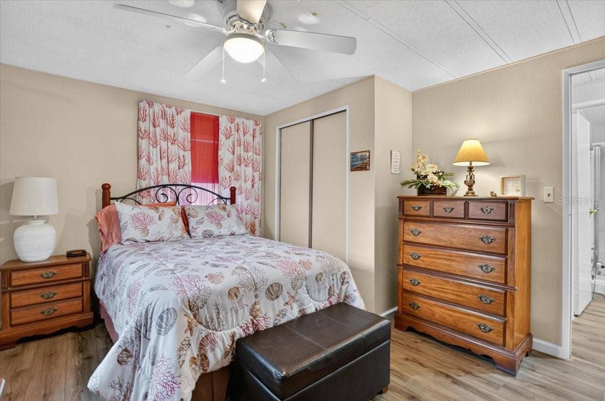 808 53RD AVENUE E, #283, Bradenton, FL 34203