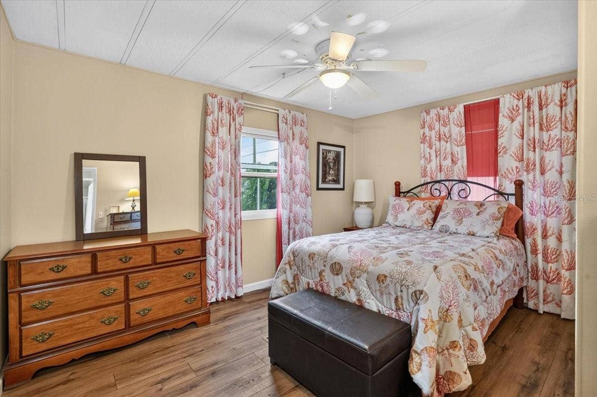 808 53RD AVENUE E, #283, Bradenton, FL 34203