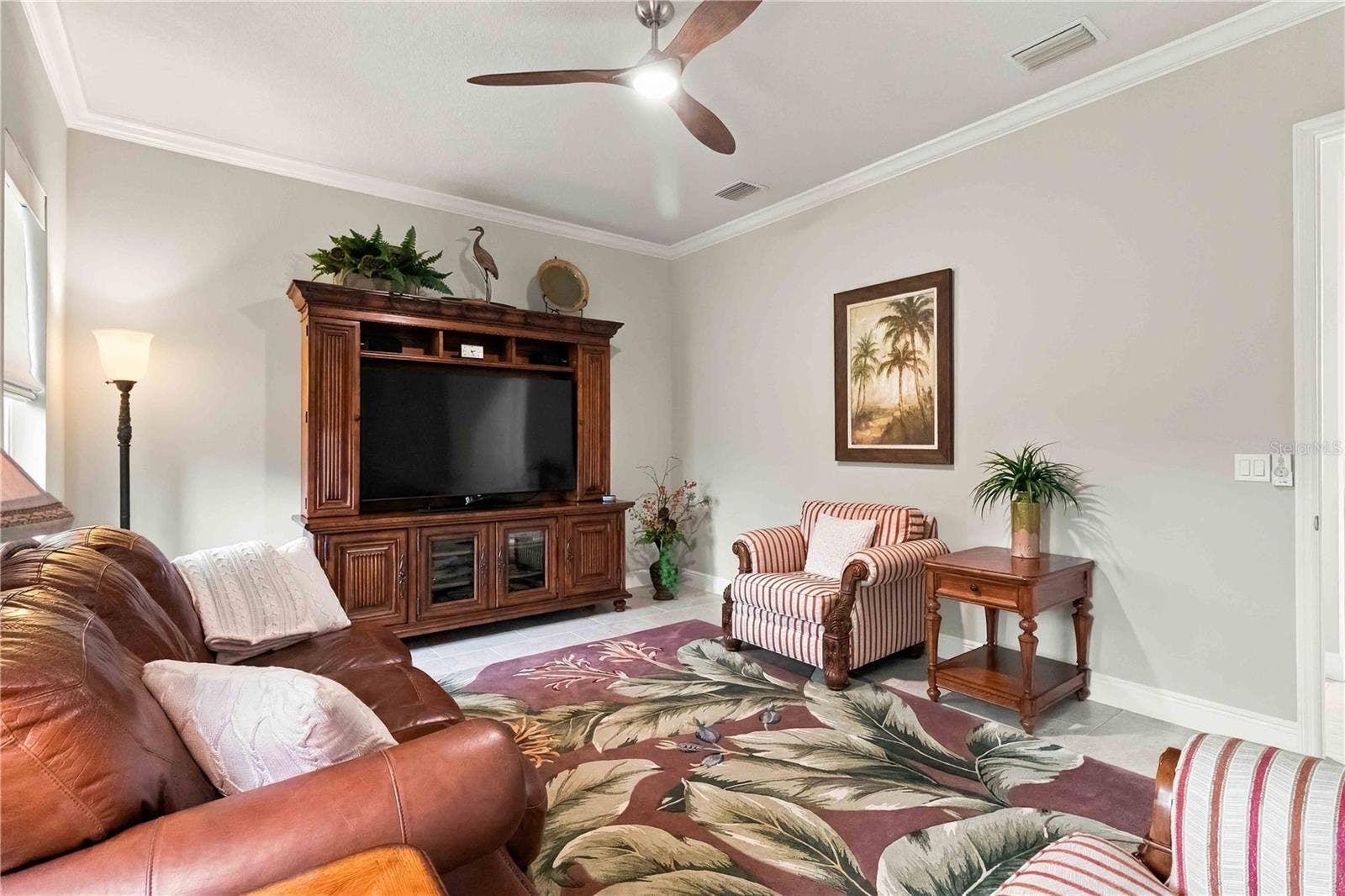 Flexible Bonus Room / Home Den