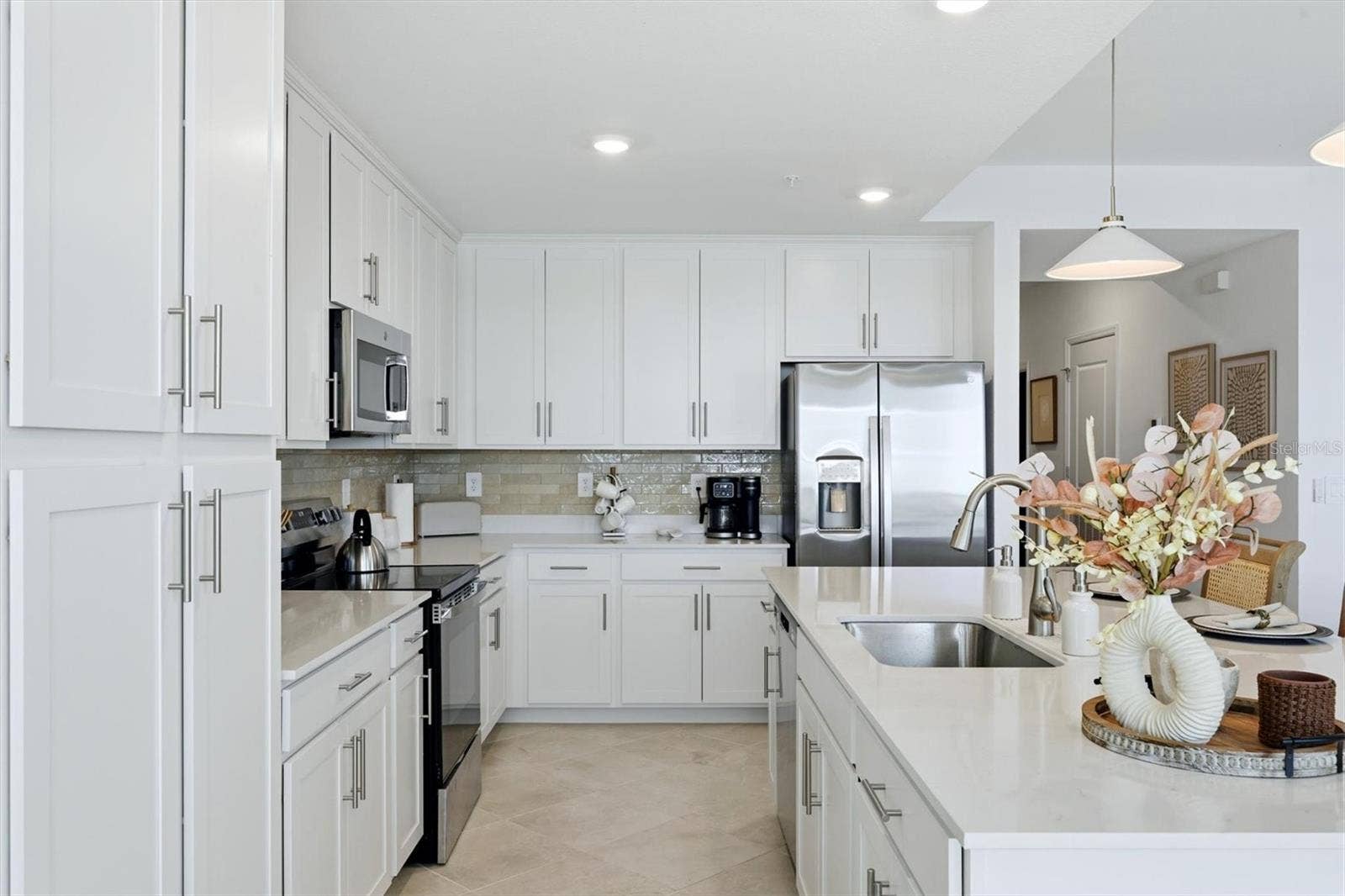 19110 SCALLOP LOOP, #203, Lakewood Ranch, FL 34211
