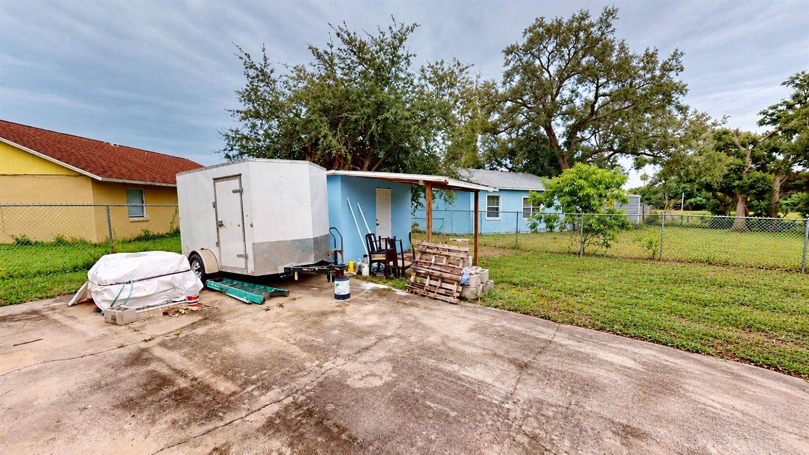 Plenty of parking space- Shed included