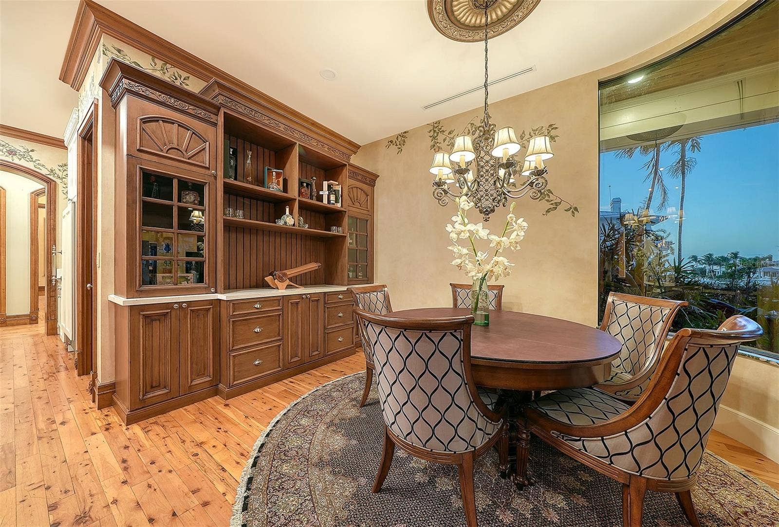 1423 HILLVIEW DRIVE, Sarasota, FL 34239 1423 HILLVIEW DRIVE, Sarasota, FL 34239