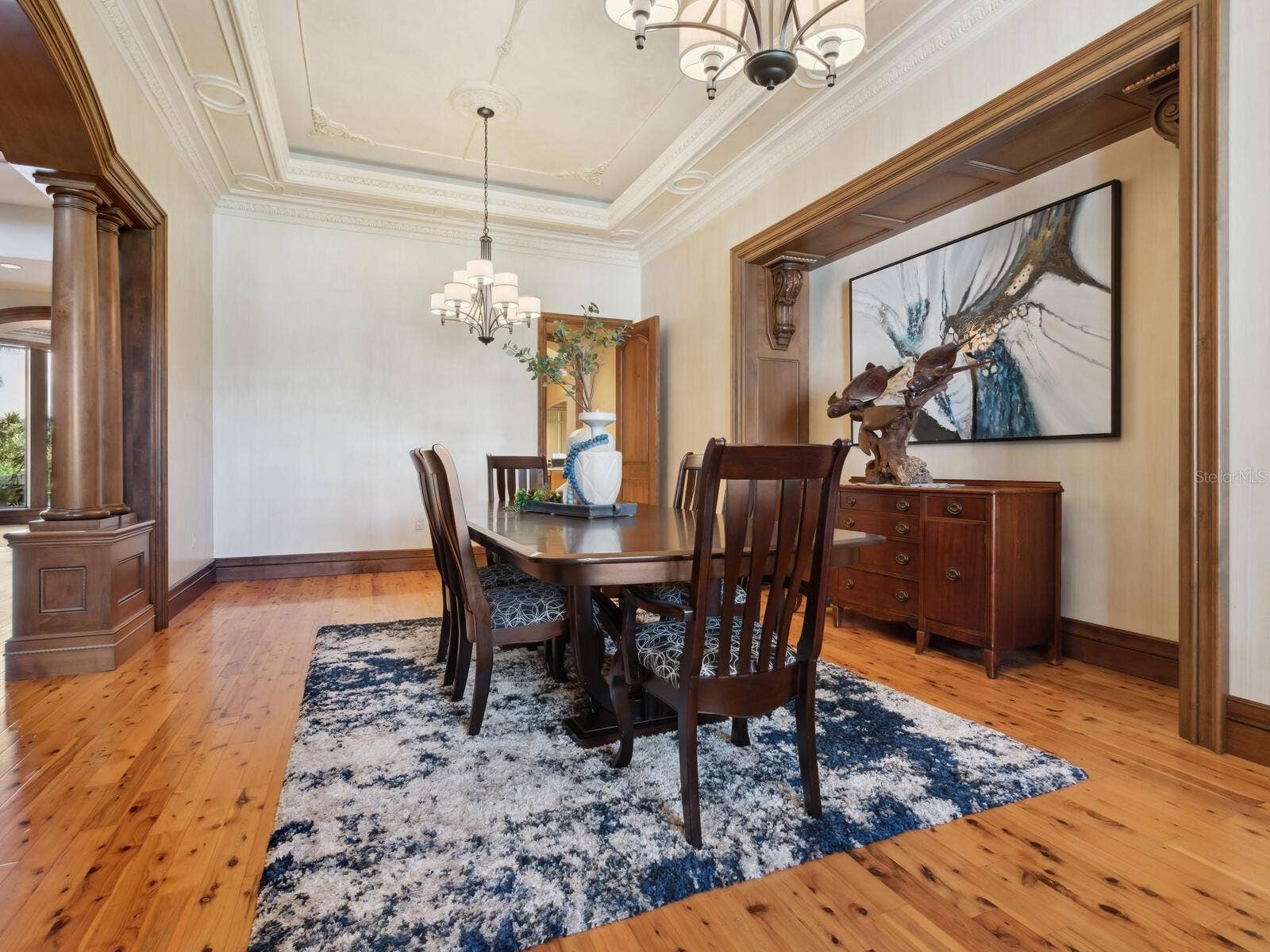 1423 HILLVIEW DRIVE, Sarasota, FL 34239 1423 HILLVIEW DRIVE, Sarasota, FL 34239
