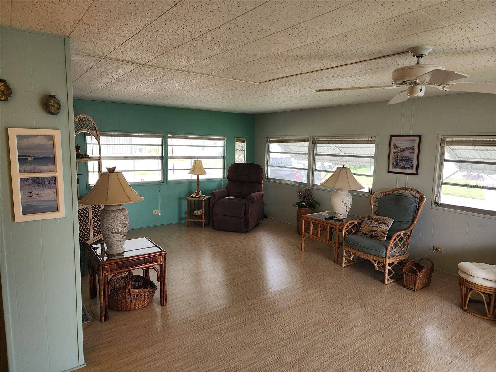 5317 CHATEAU LANE, Bradenton, FL 34207