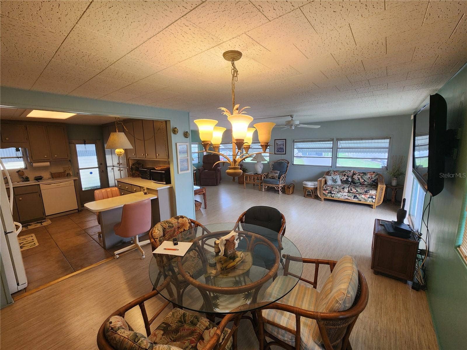 5317 CHATEAU LANE, Bradenton, FL 34207