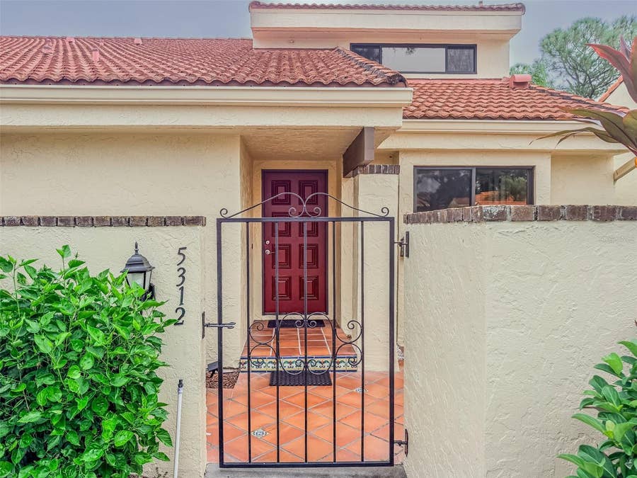Property photo for 5312 HUNTINGWOOD COURT, #39, Sarasota, FL