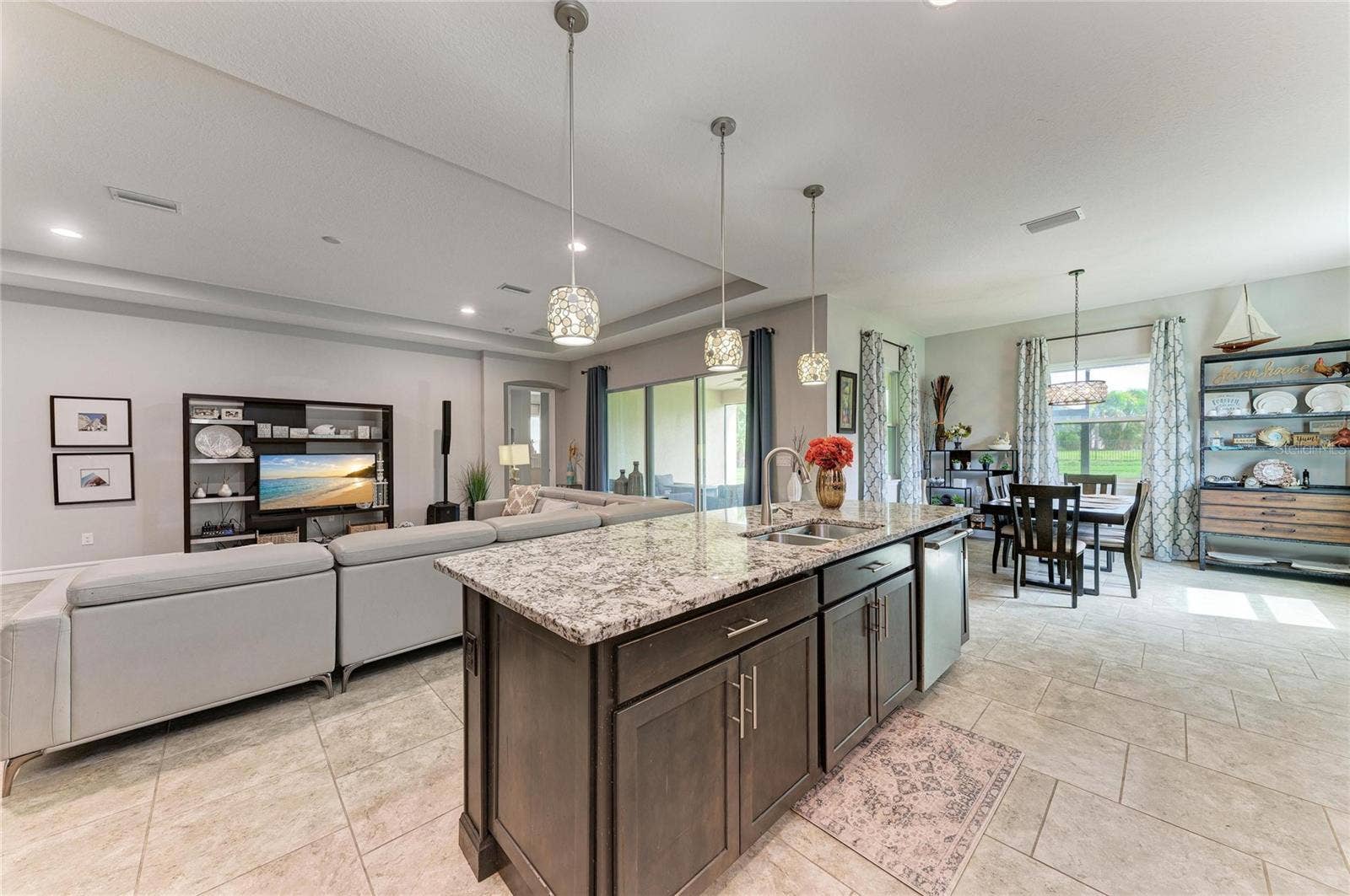 519 165TH STREET E, Bradenton, FL 34212 519 165TH STREET E, Bradenton, FL 34212