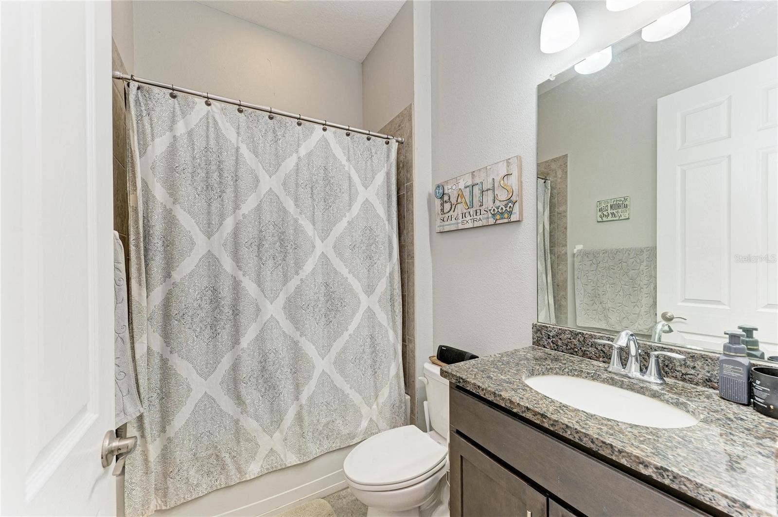 519 165TH STREET E, Bradenton, FL 34212 519 165TH STREET E, Bradenton, FL 34212
