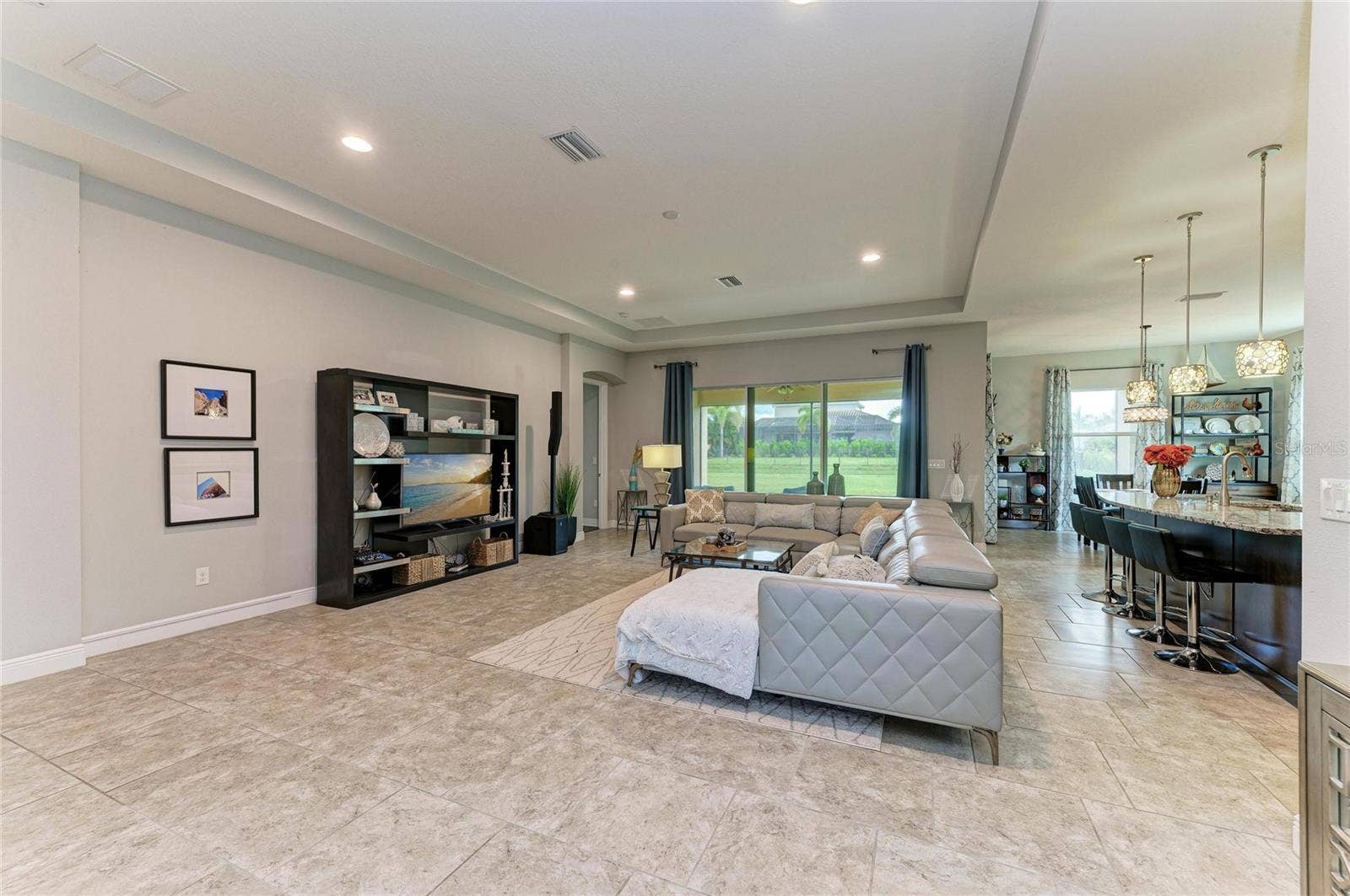 519 165TH STREET E, Bradenton, FL 34212 519 165TH STREET E, Bradenton, FL 34212