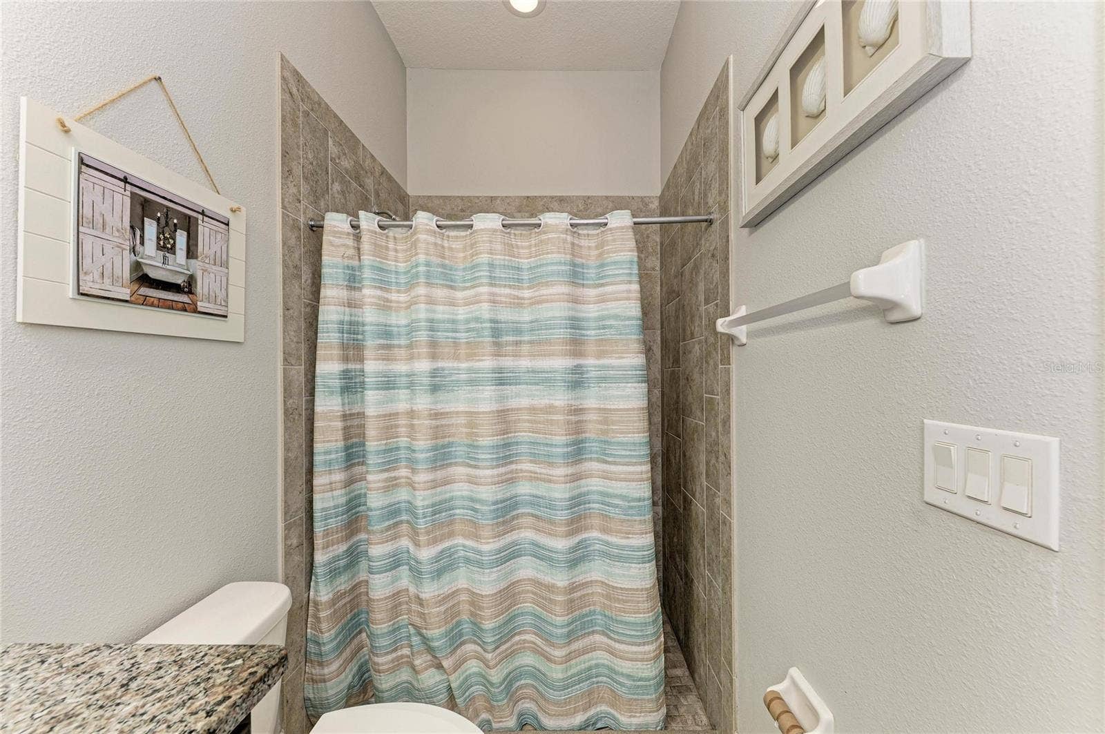 519 165TH STREET E, Bradenton, FL 34212 519 165TH STREET E, Bradenton, FL 34212