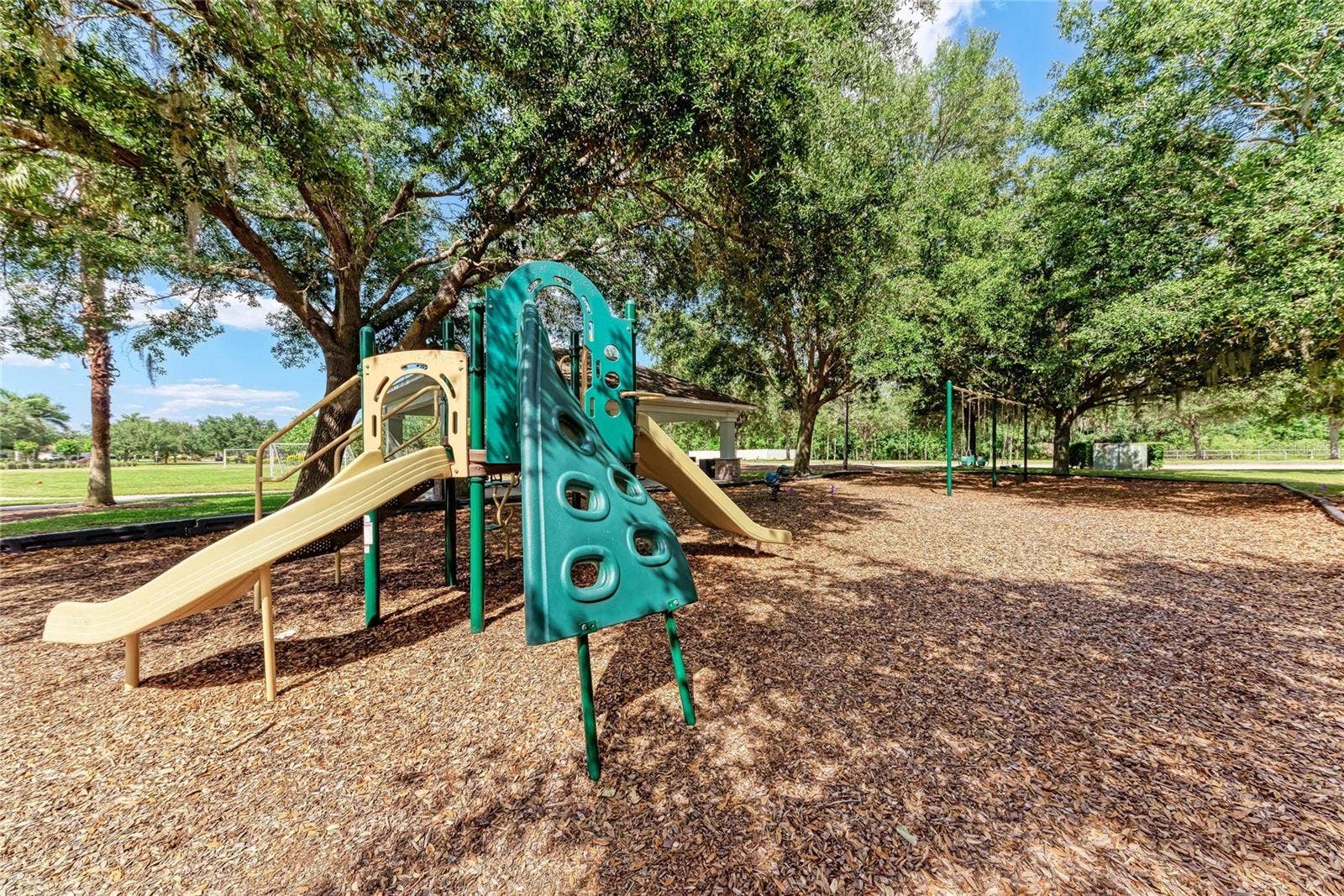 519 165TH STREET E, Bradenton, FL 34212 519 165TH STREET E, Bradenton, FL 34212