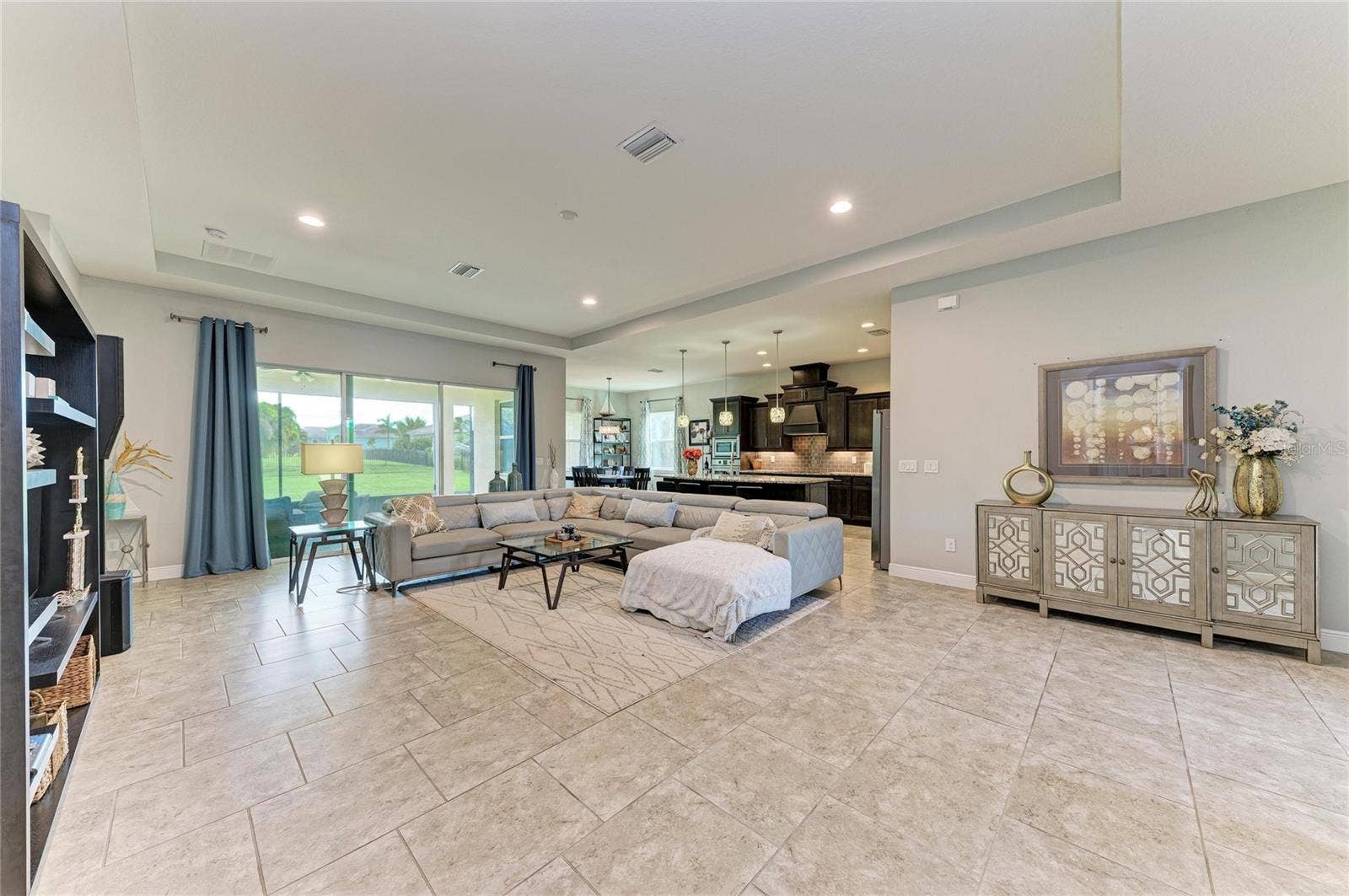519 165TH STREET E, Bradenton, FL 34212 519 165TH STREET E, Bradenton, FL 34212