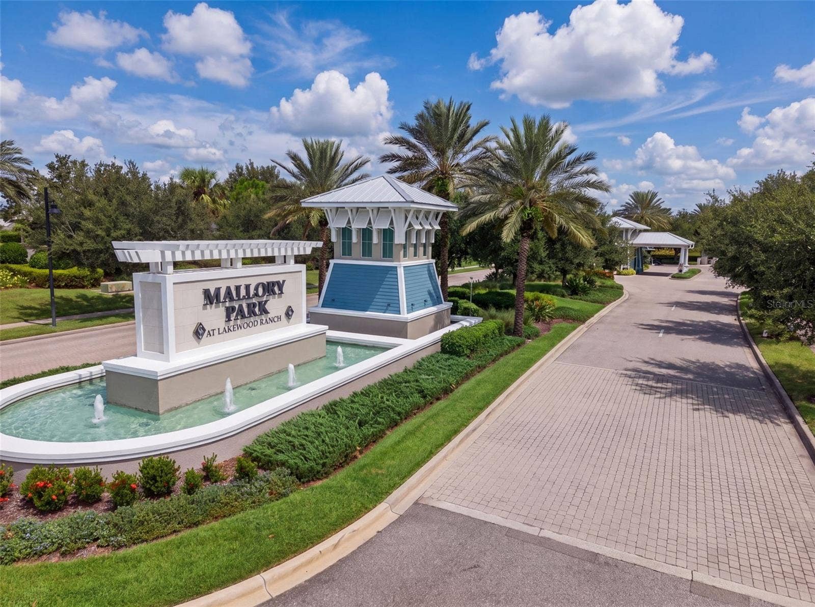 12326 BLUE HILL TRAIL, Bradenton, FL 34211 12326 BLUE HILL TRAIL, Bradenton, FL 34211