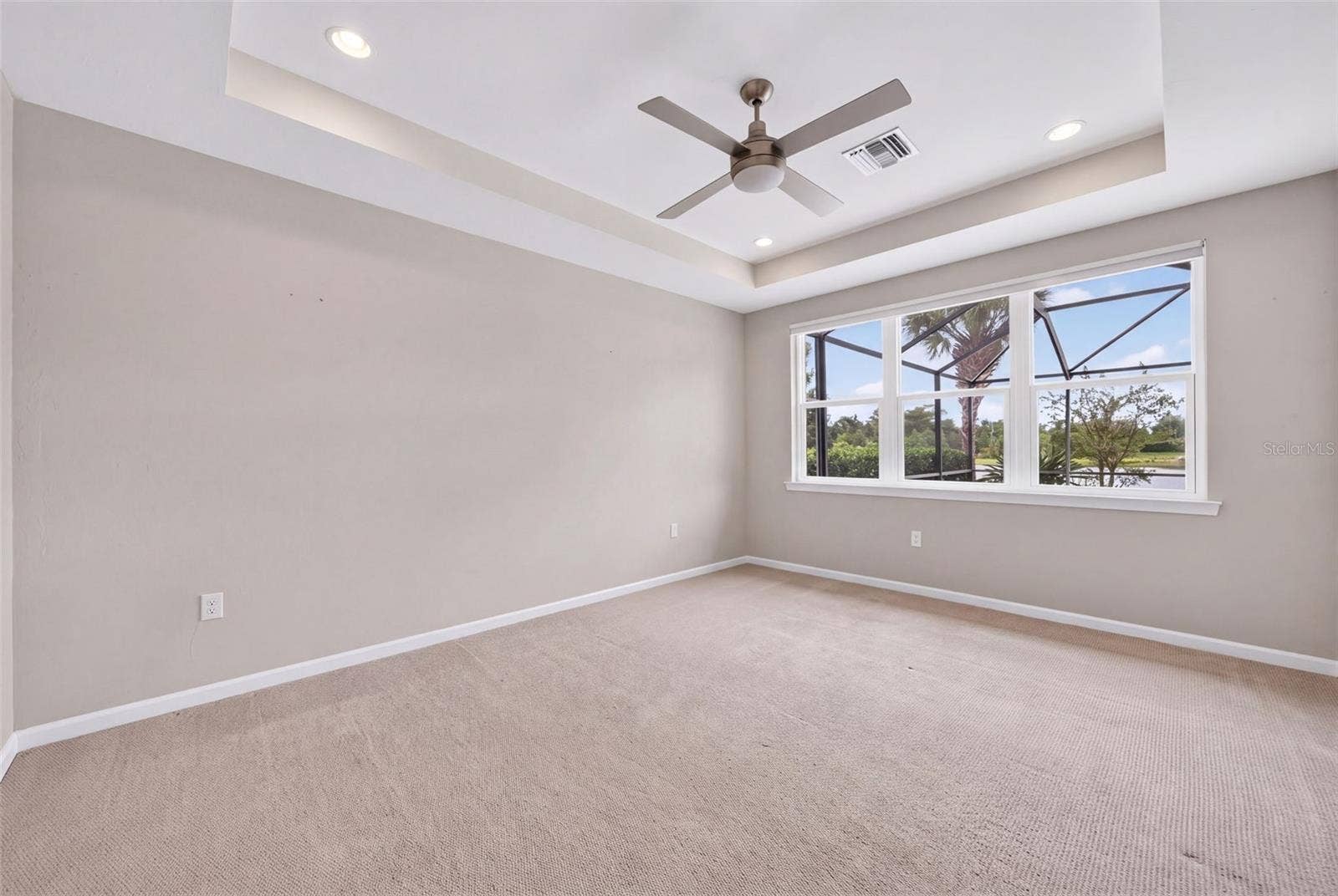 12326 BLUE HILL TRAIL, Bradenton, FL 34211 12326 BLUE HILL TRAIL, Bradenton, FL 34211