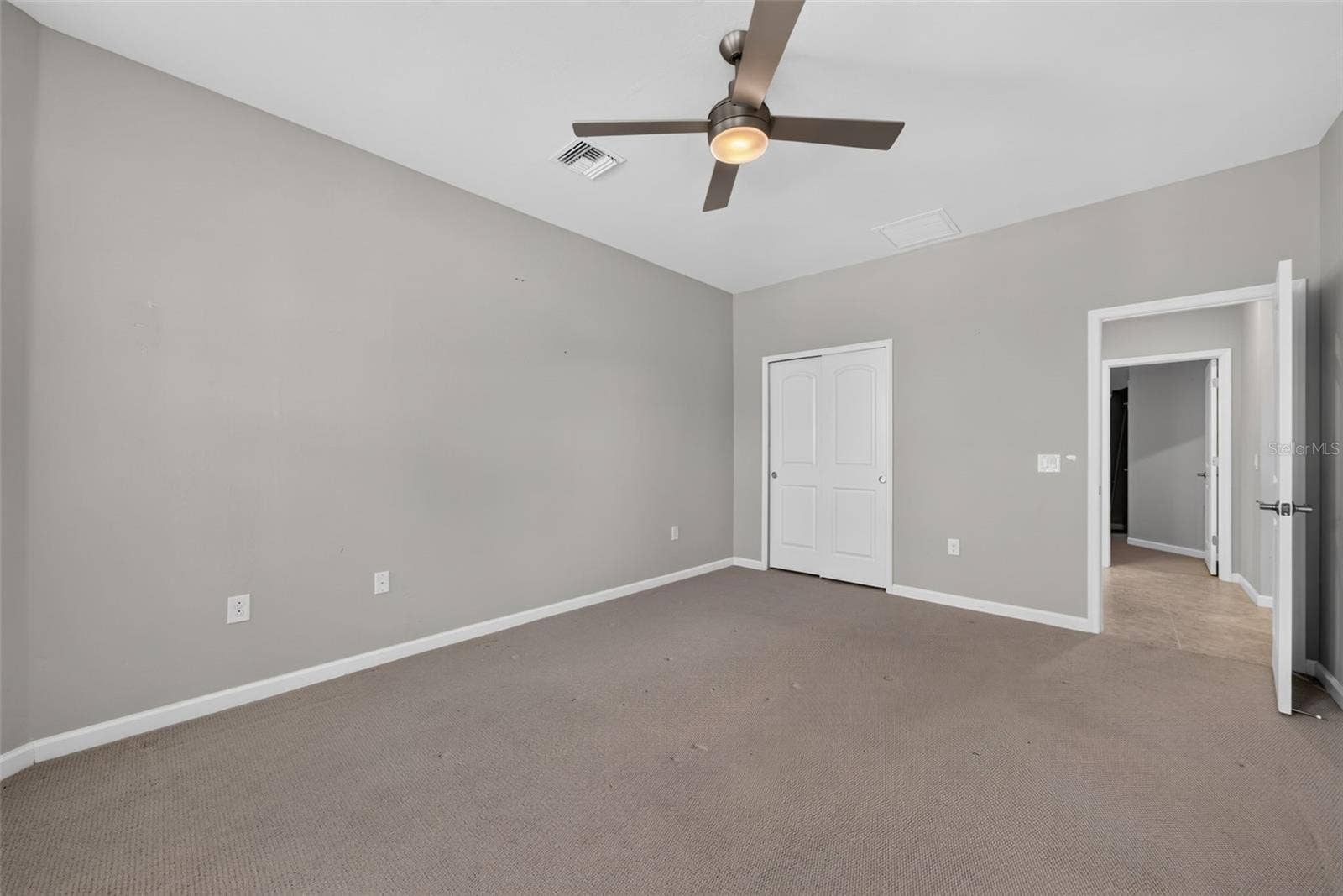 12326 BLUE HILL TRAIL, Bradenton, FL 34211 12326 BLUE HILL TRAIL, Bradenton, FL 34211