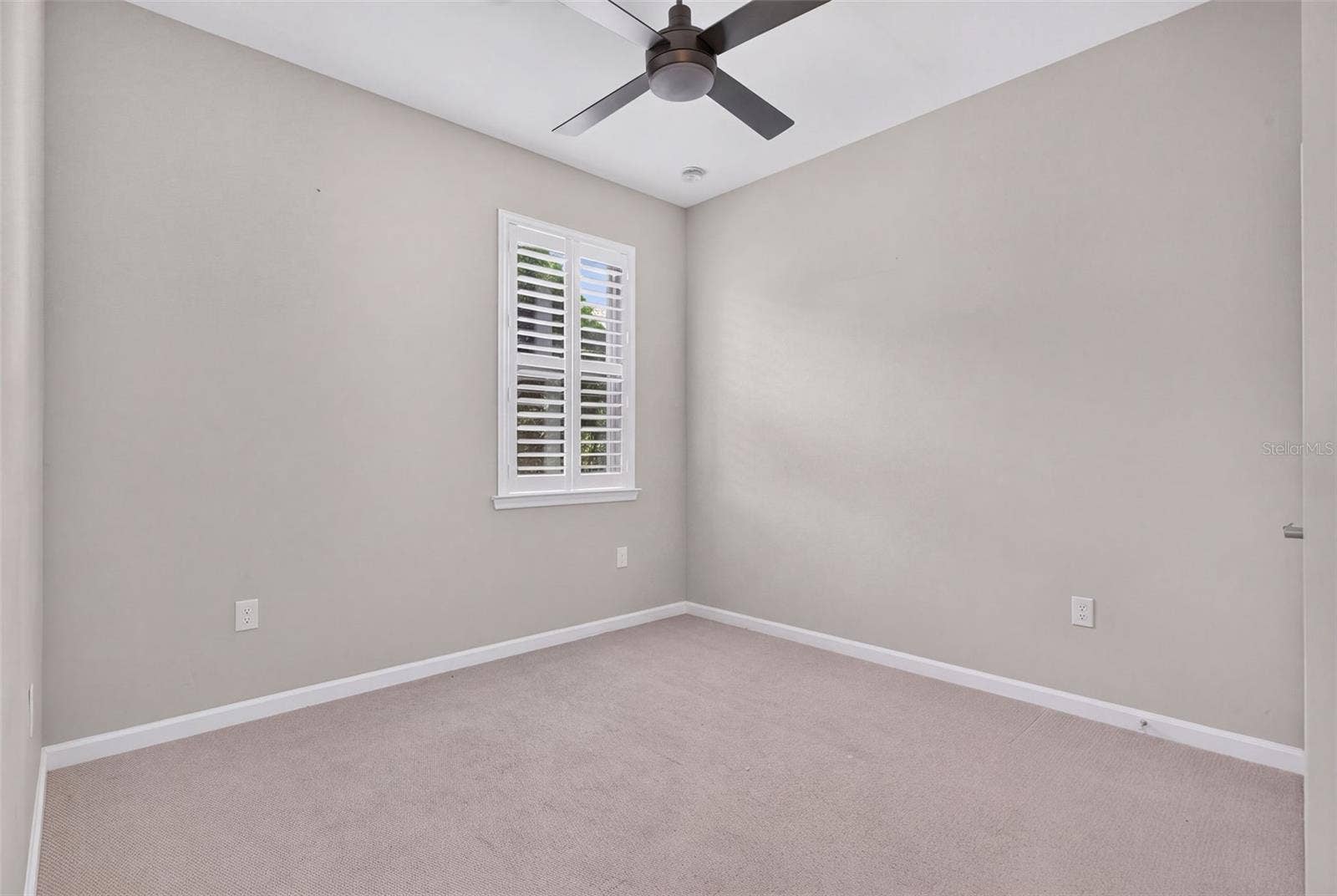 12326 BLUE HILL TRAIL, Bradenton, FL 34211 12326 BLUE HILL TRAIL, Bradenton, FL 34211