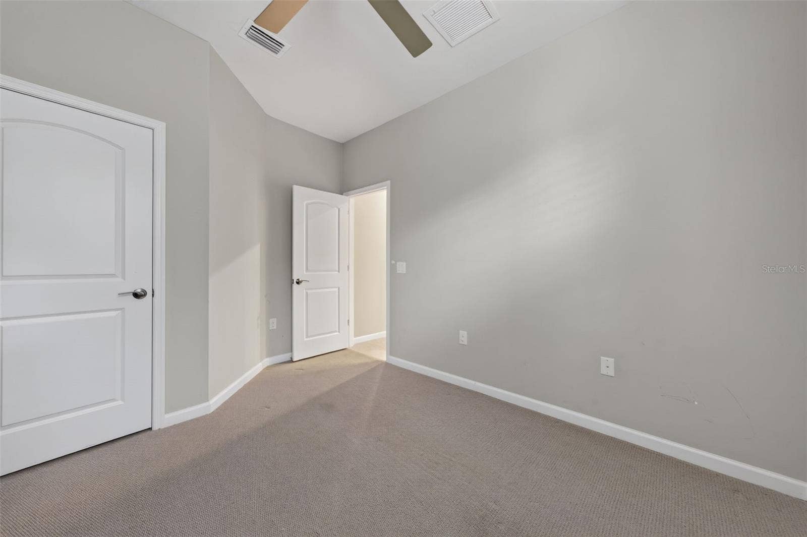 12326 BLUE HILL TRAIL, Bradenton, FL 34211 12326 BLUE HILL TRAIL, Bradenton, FL 34211