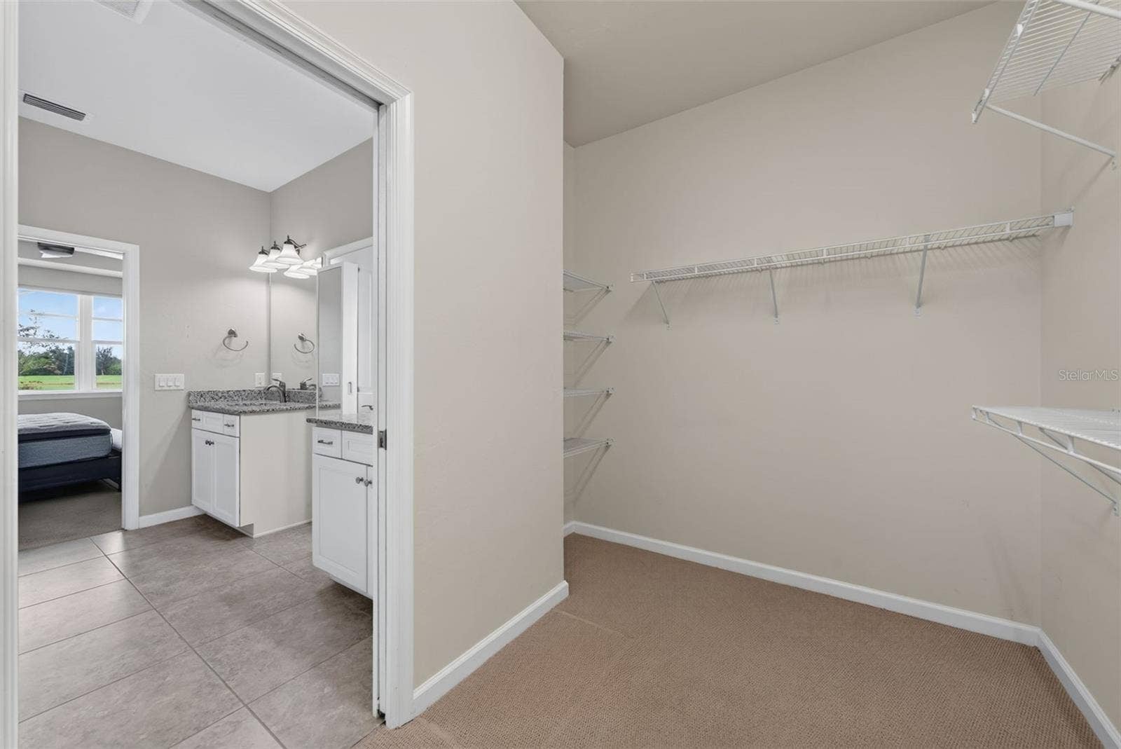 12326 BLUE HILL TRAIL, Bradenton, FL 34211 12326 BLUE HILL TRAIL, Bradenton, FL 34211