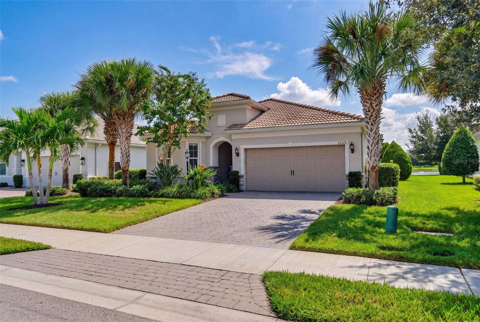 12326 BLUE HILL TRAIL, Bradenton, FL 34211 12326 BLUE HILL TRAIL, Bradenton, FL 34211