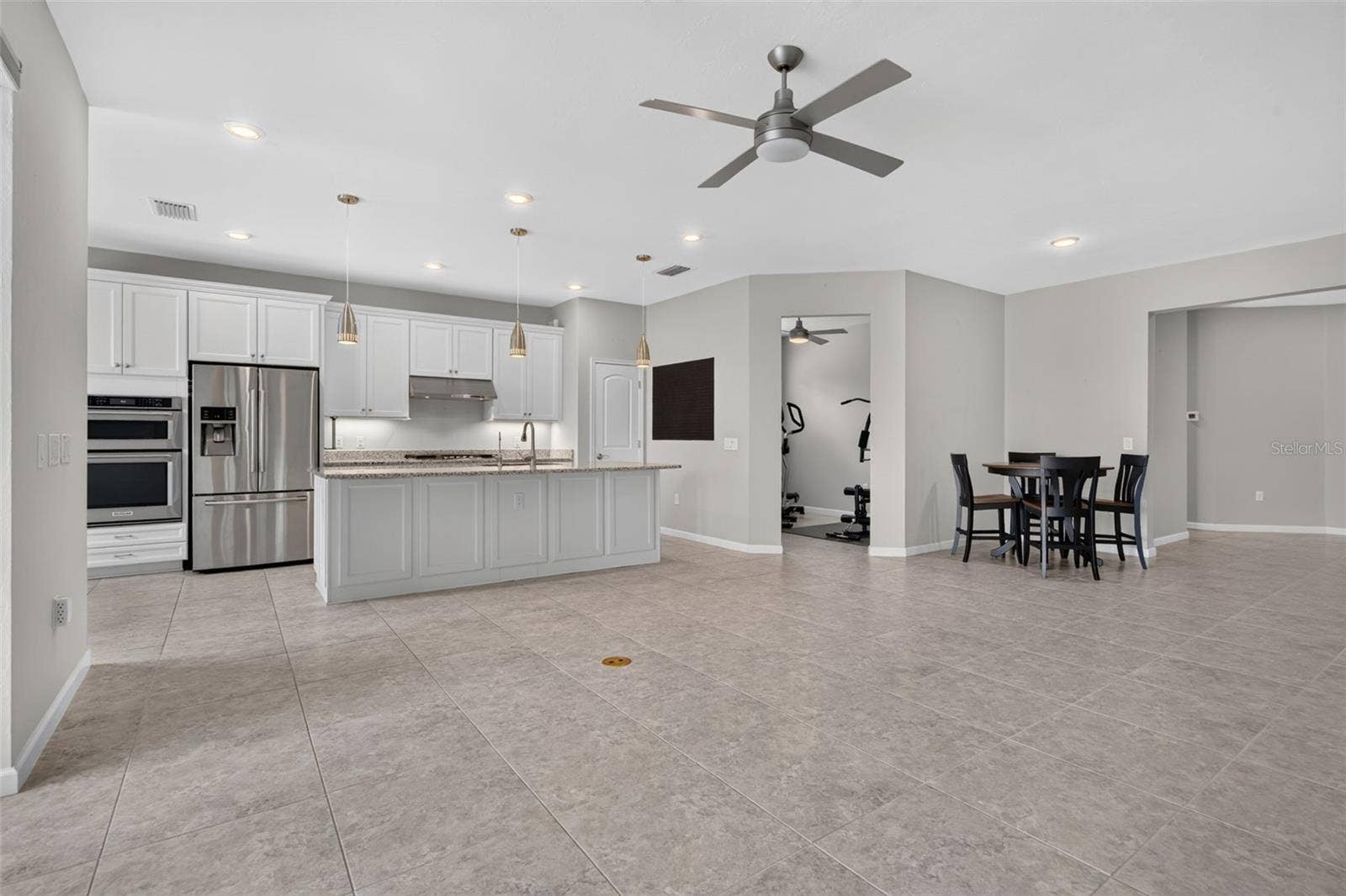 12326 BLUE HILL TRAIL, Bradenton, FL 34211 12326 BLUE HILL TRAIL, Bradenton, FL 34211