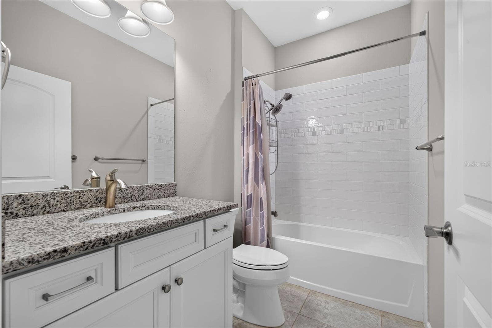 12326 BLUE HILL TRAIL, Bradenton, FL 34211 12326 BLUE HILL TRAIL, Bradenton, FL 34211