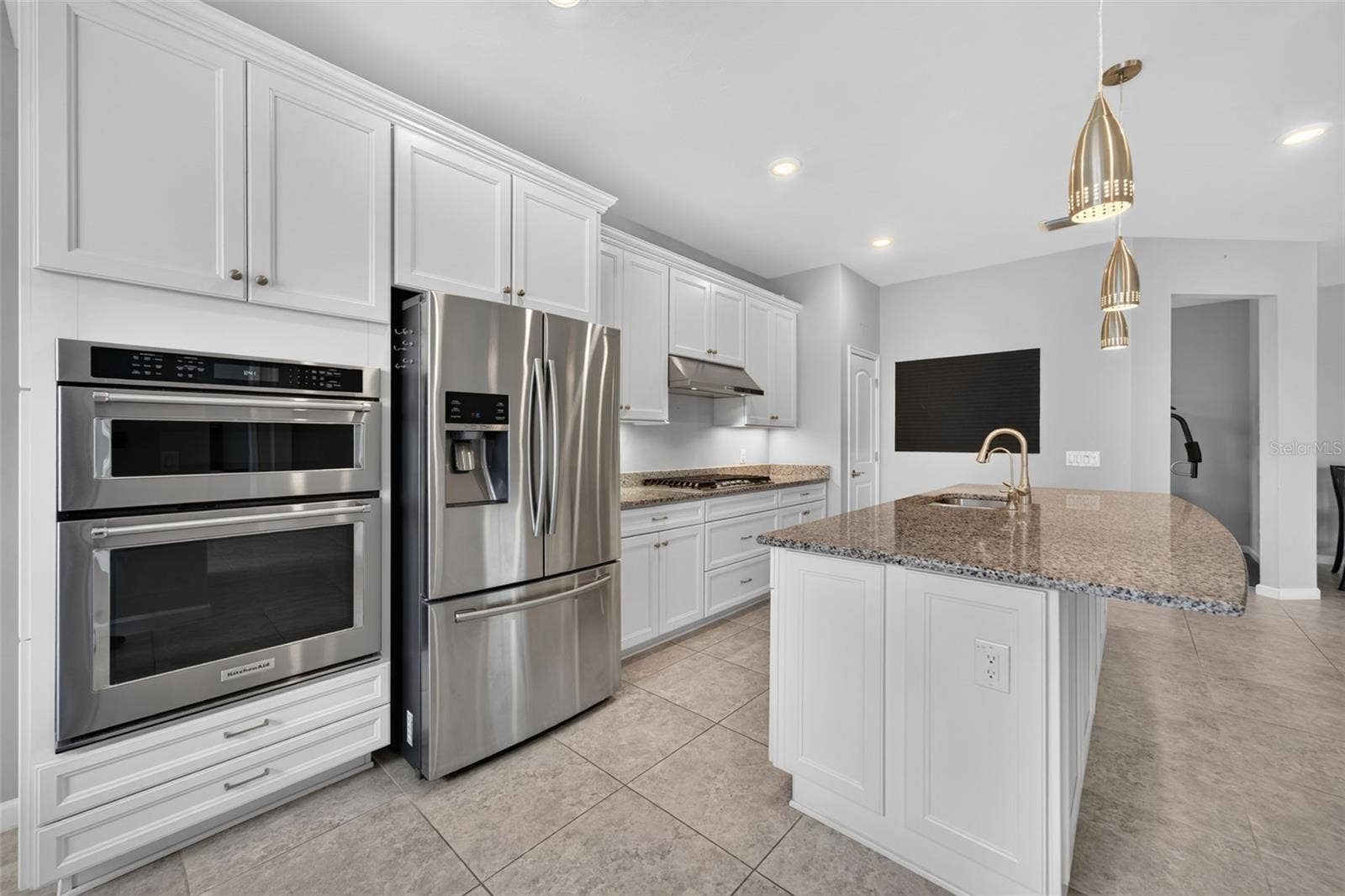 12326 BLUE HILL TRAIL, Bradenton, FL 34211 12326 BLUE HILL TRAIL, Bradenton, FL 34211