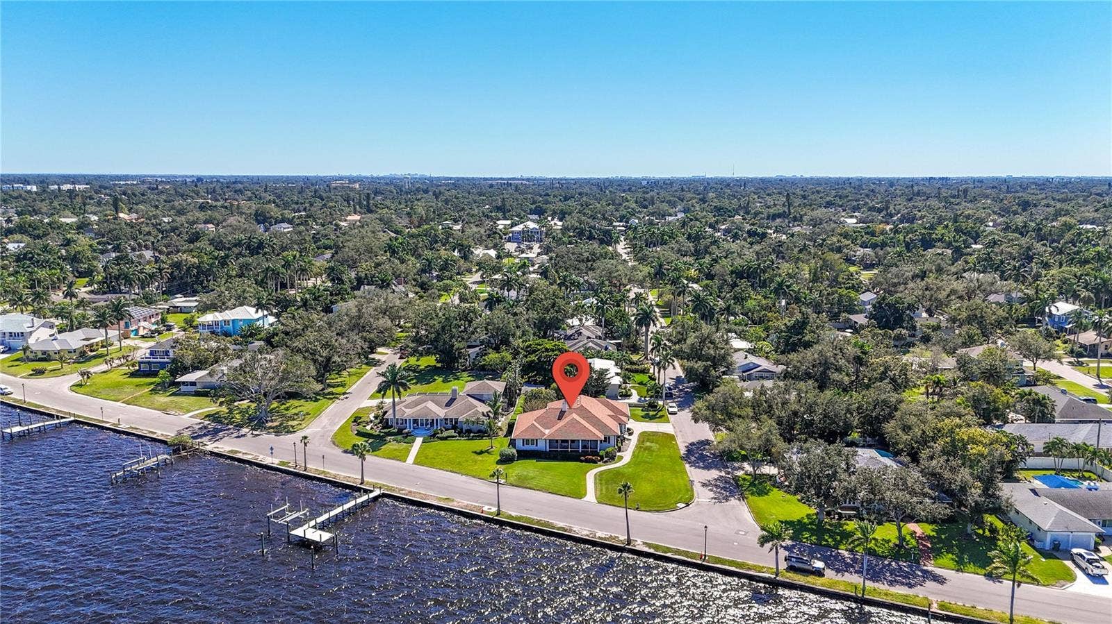 2305 RIVERVIEW BOULEVARD, Bradenton, FL 34205 2305 RIVERVIEW BOULEVARD, Bradenton, FL 34205