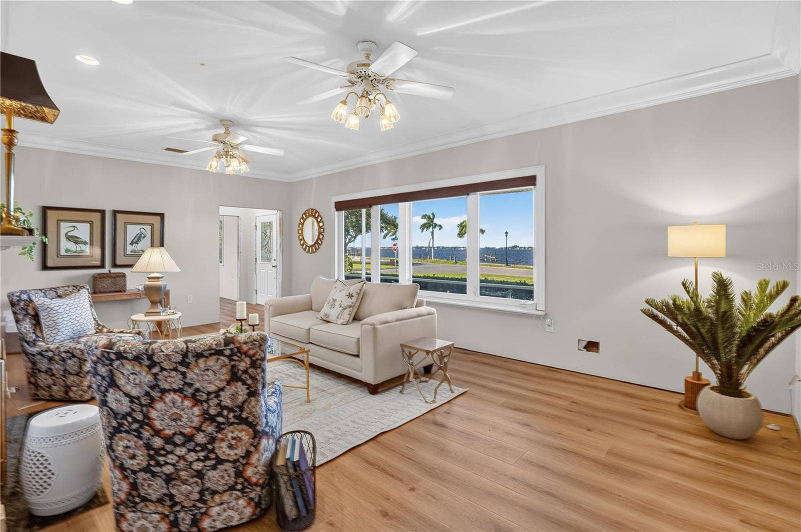 2305 RIVERVIEW BOULEVARD, Bradenton, FL 34205 2305 RIVERVIEW BOULEVARD, Bradenton, FL 34205
